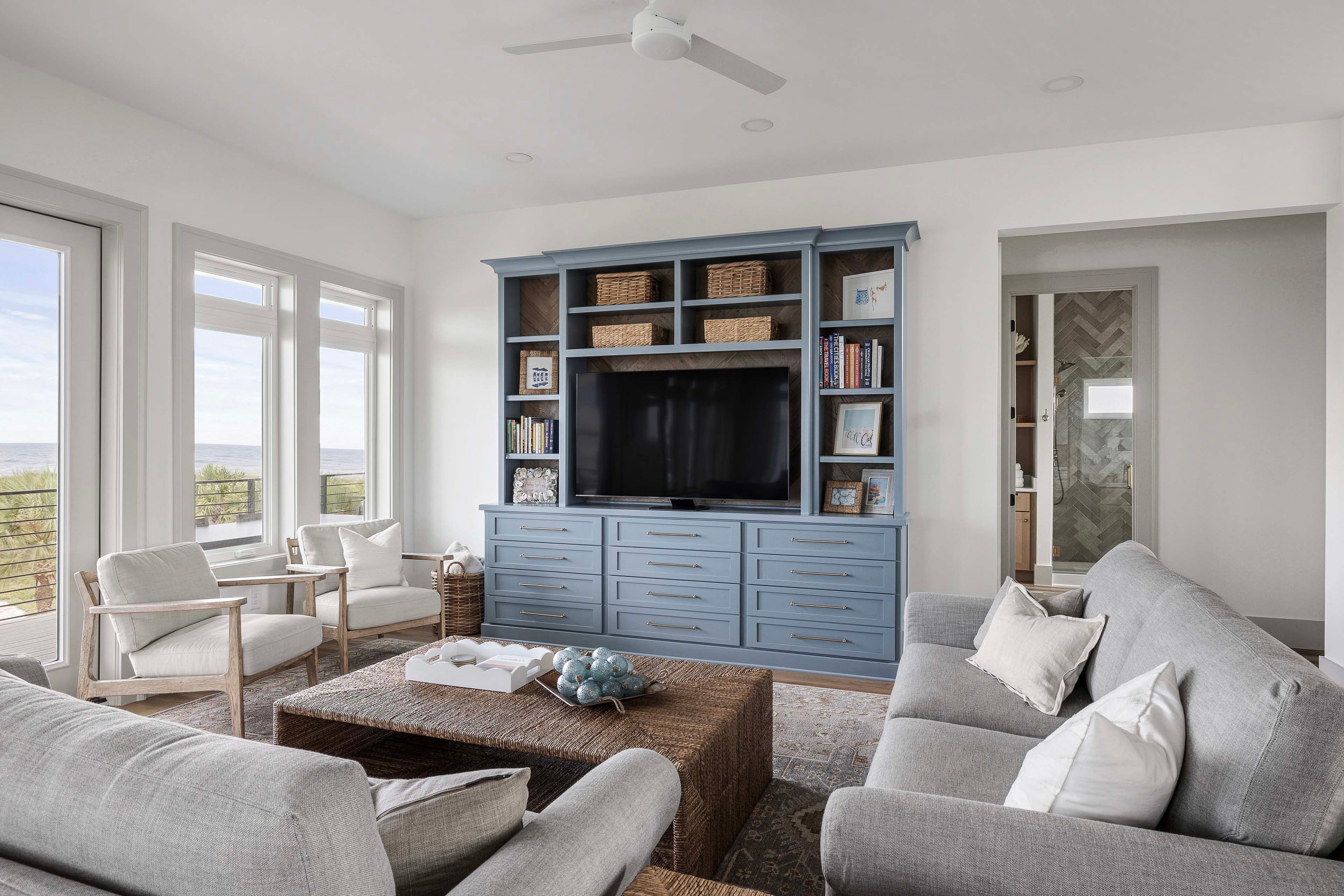 Living Room | Smart TV | Central A/C | 3rd Floor