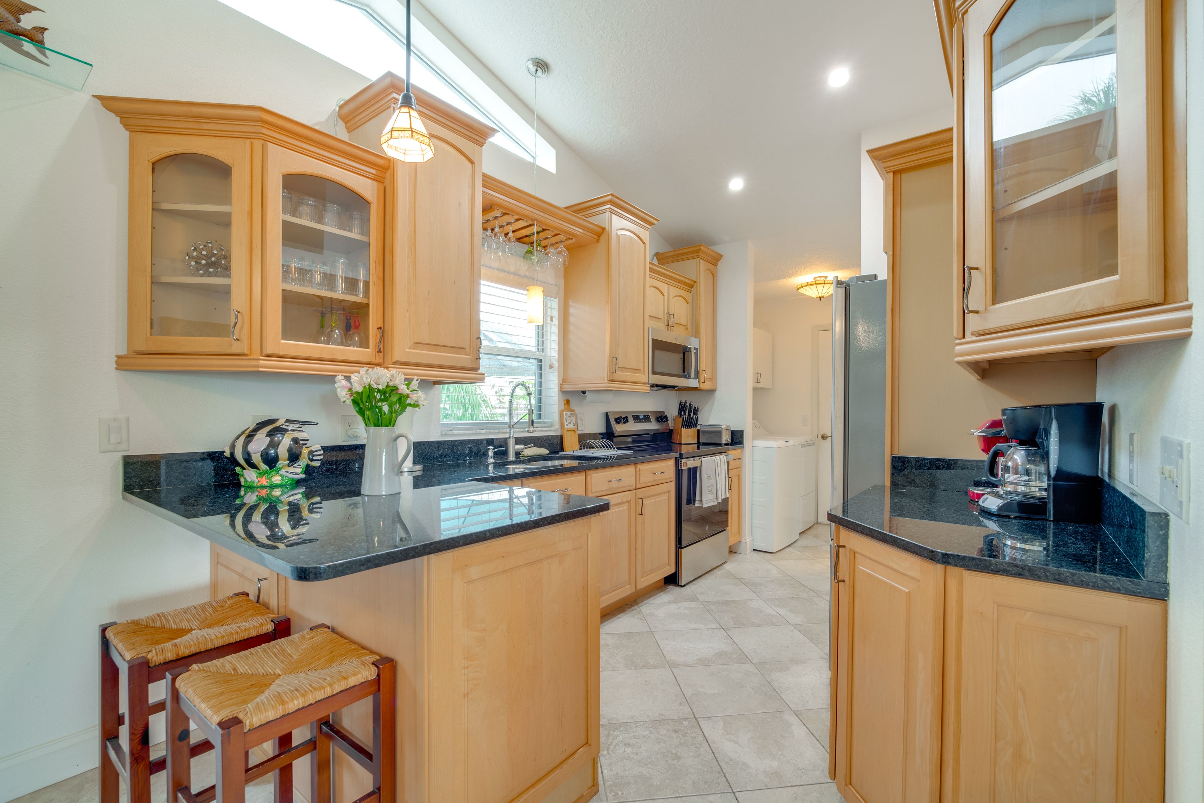 Kitchen | Drip & Keurig Coffee Makers | Dishwasher