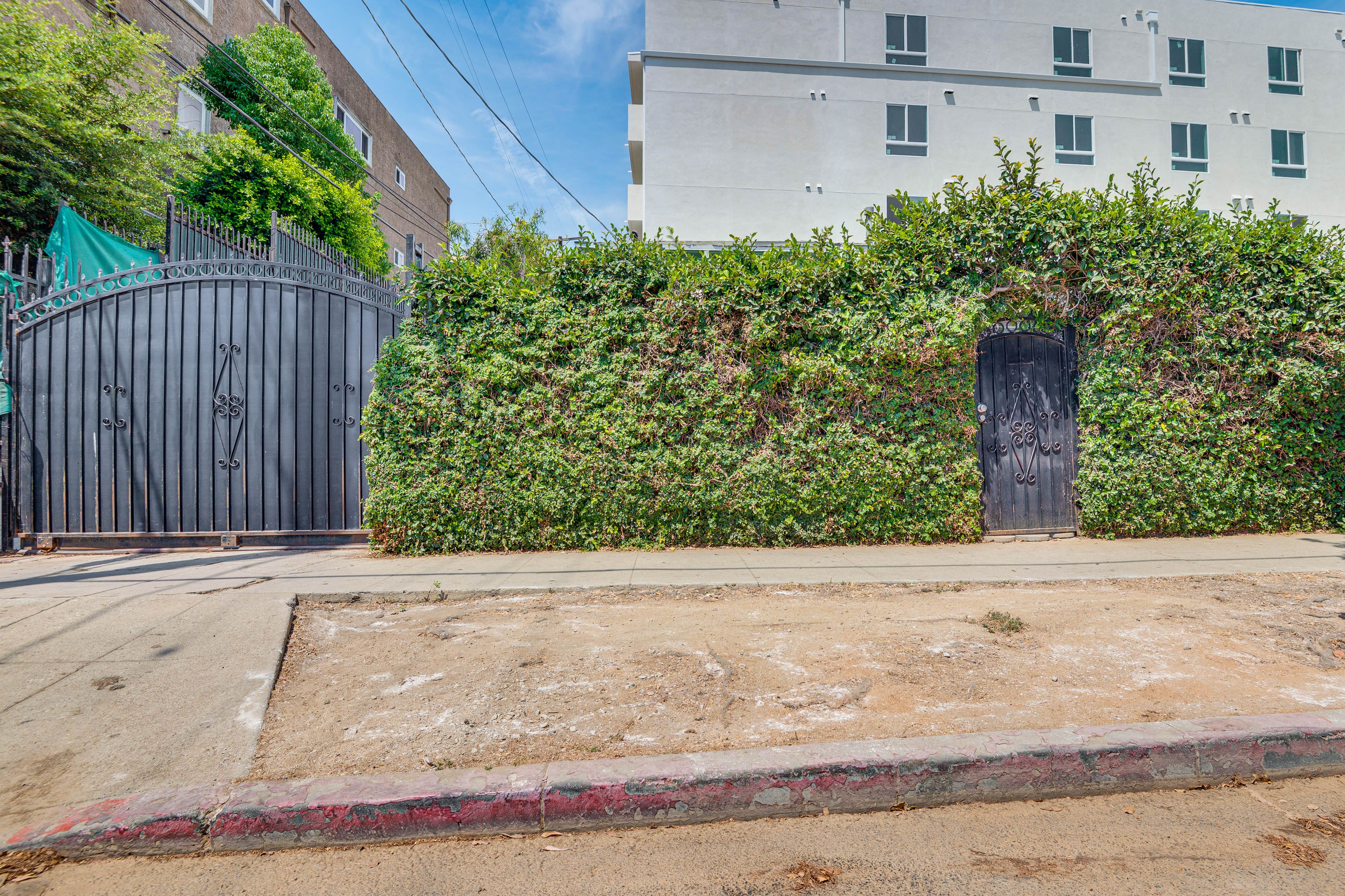 Parking | Adjacent Parking Lot (First-Come, First-Served)