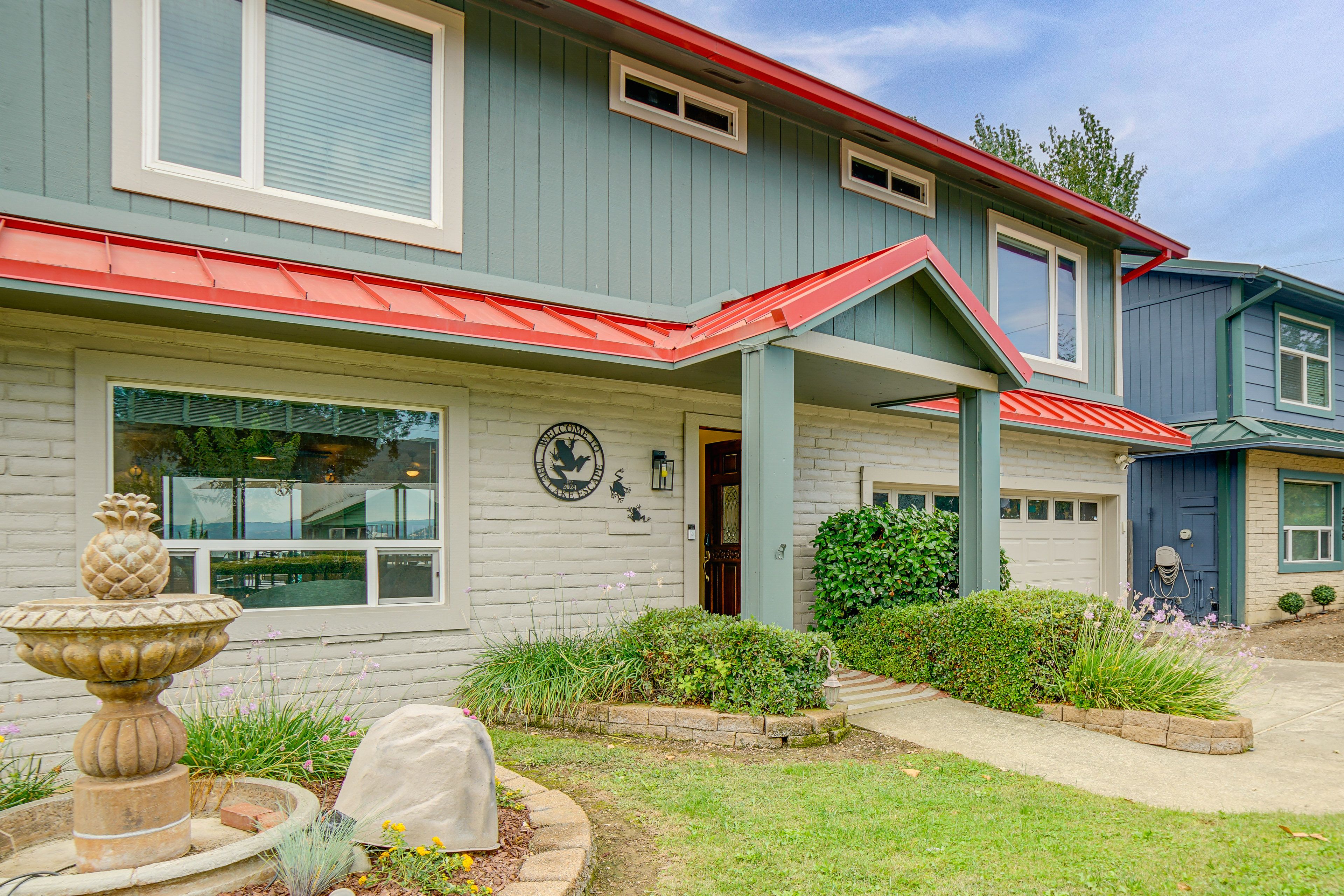 Front Exterior | Step-Free Entry