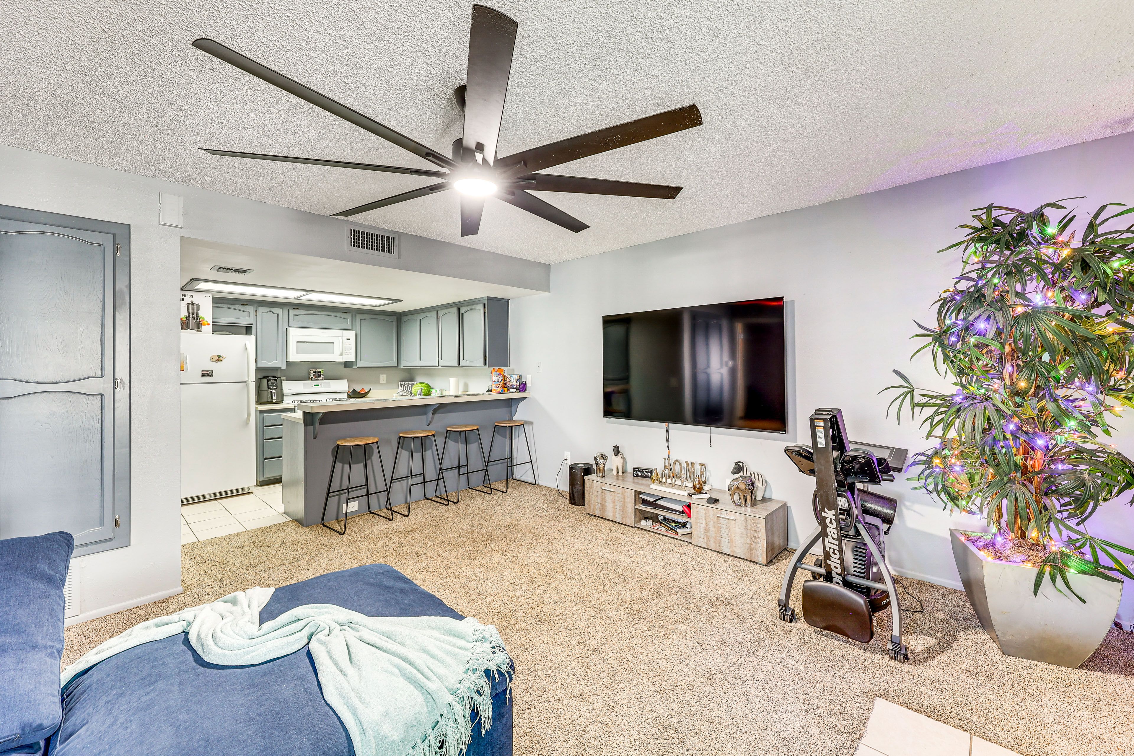 Property Interior | Single-Story Condo | Free WiFi | Central A/C & Heating