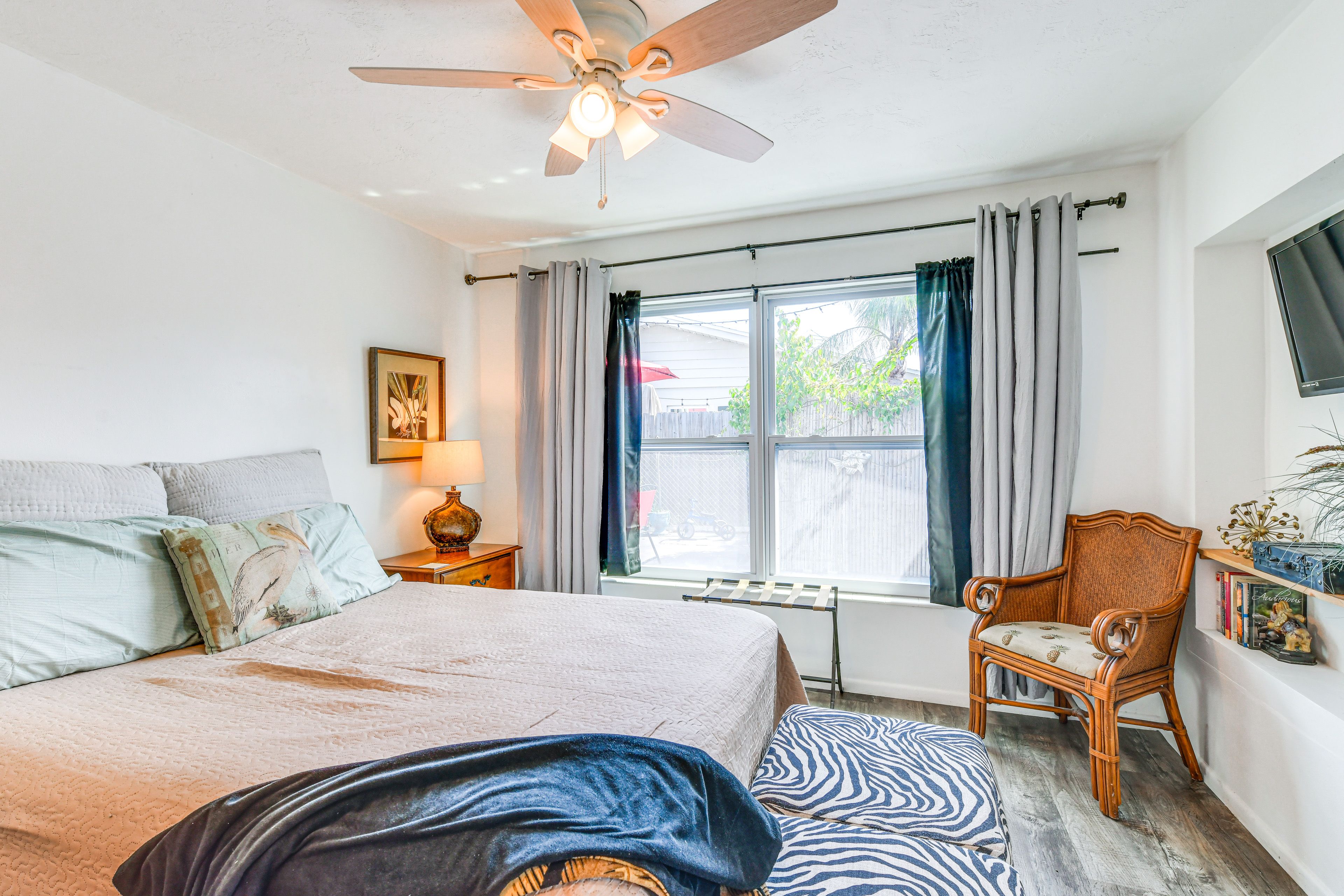 Bedroom 1 | King Bed | Linens Provided | Smart TV