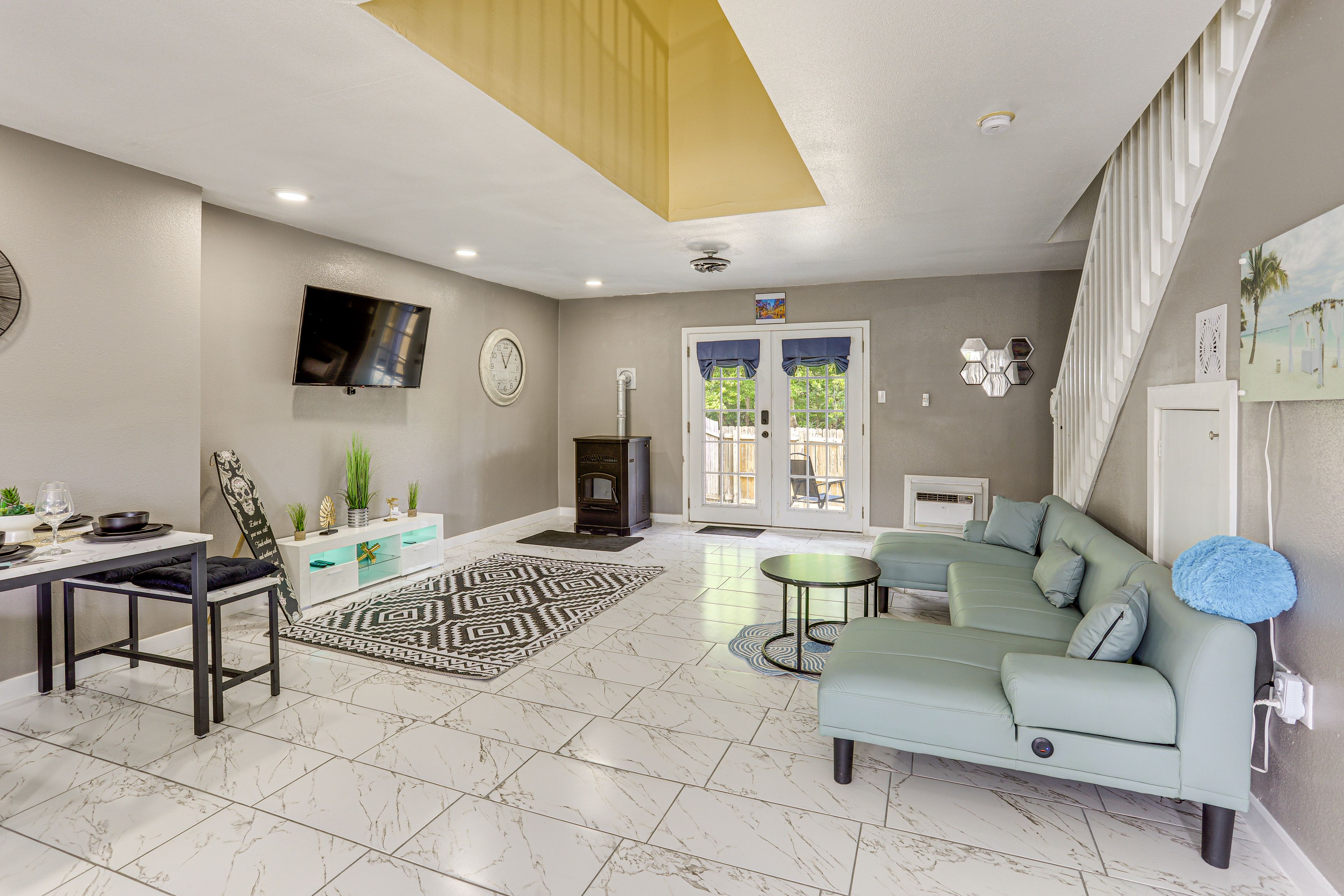 New Orleans Vacation Rental | 2BR | 2.5BA | 1,488 Sq Ft | Stairs Required