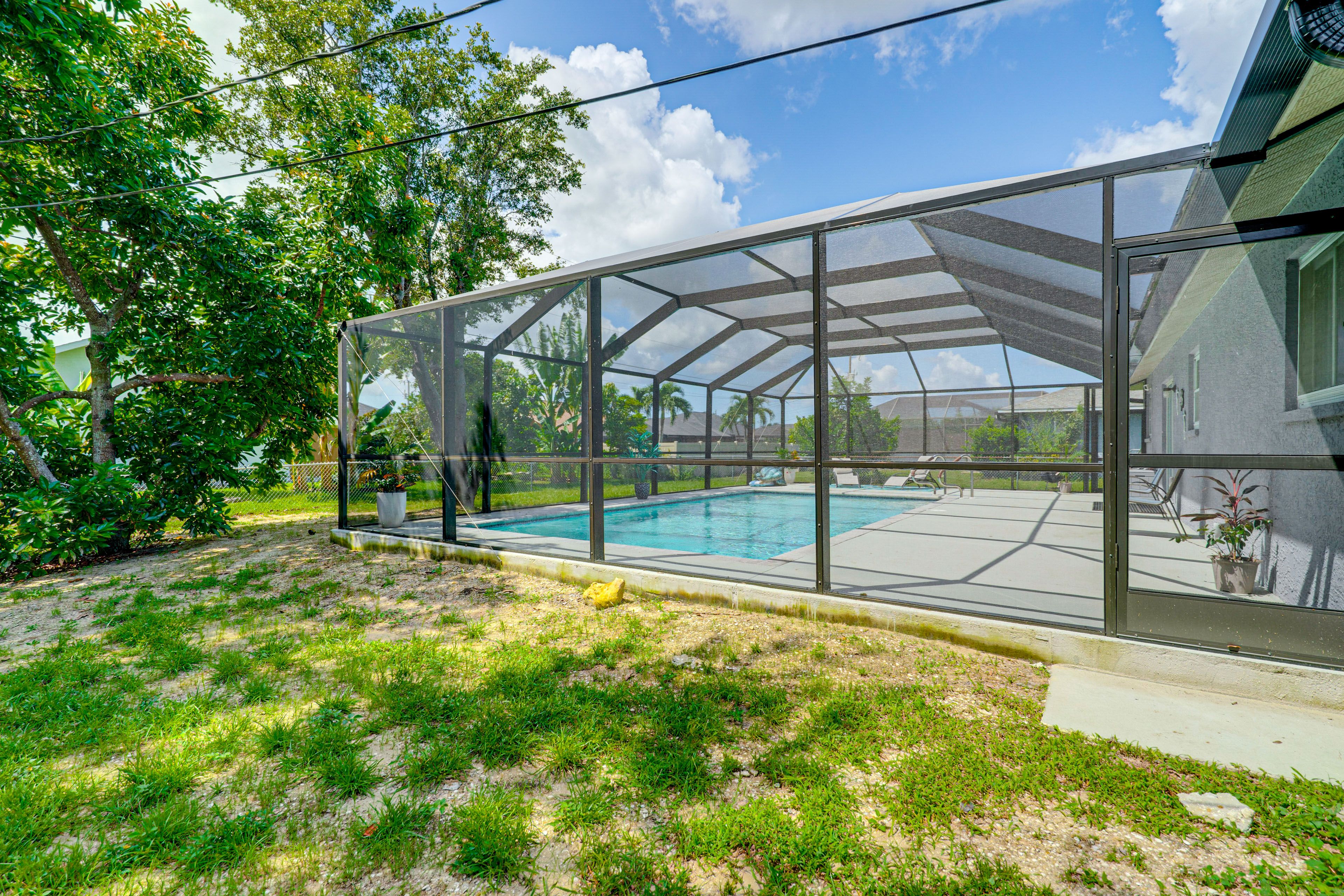 Private Backyard Area