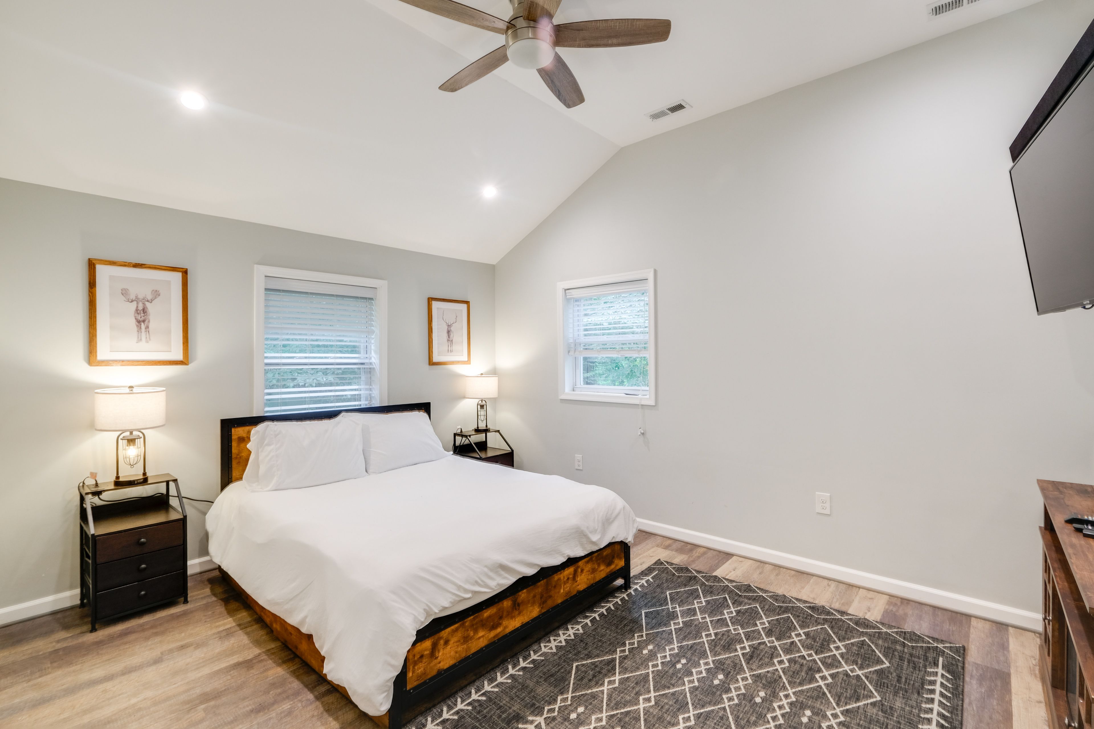 Bedroom 1 | King Bed | Main Level