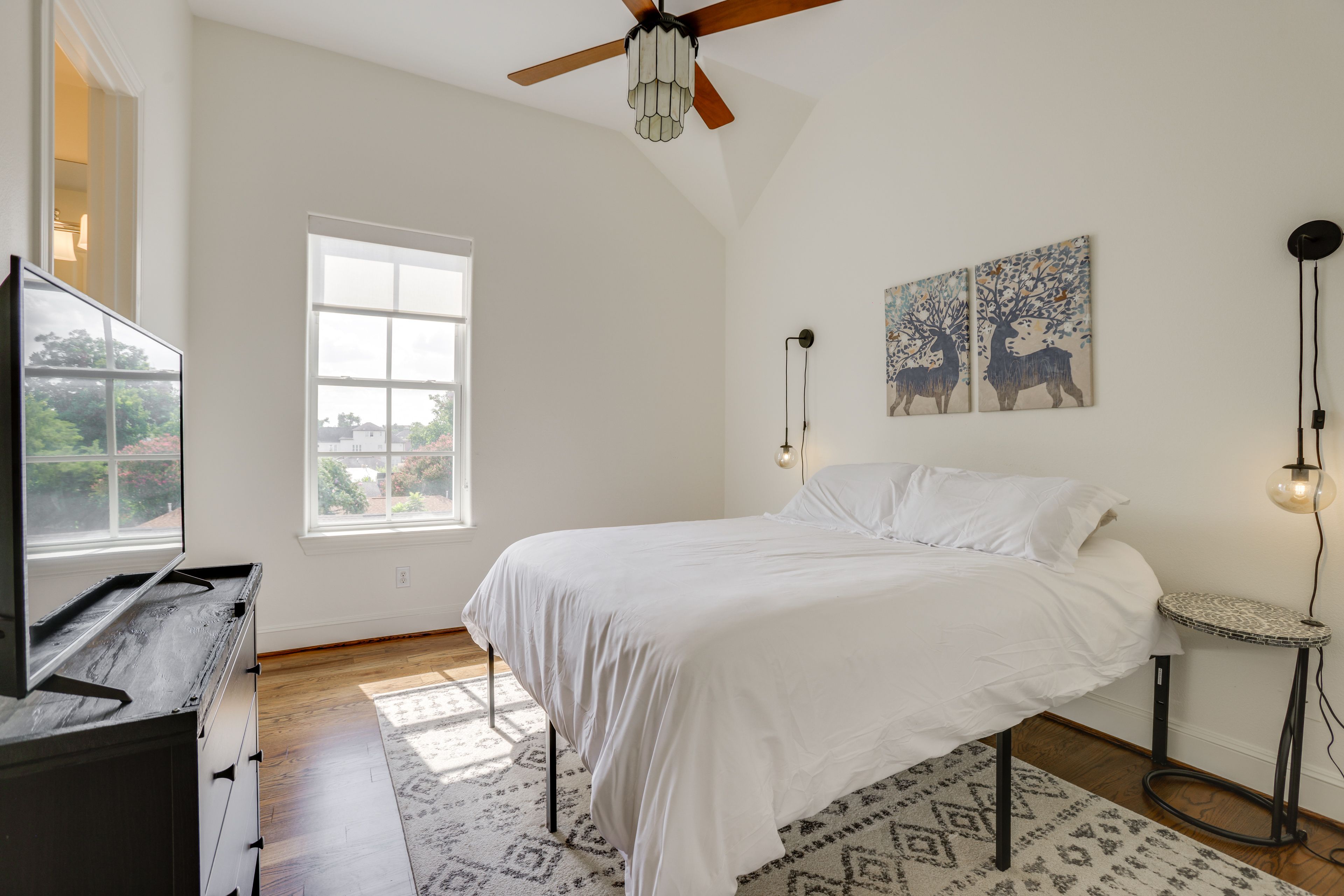 Bedroom 3 | 3rd Floor | Queen Bed | Smart TV