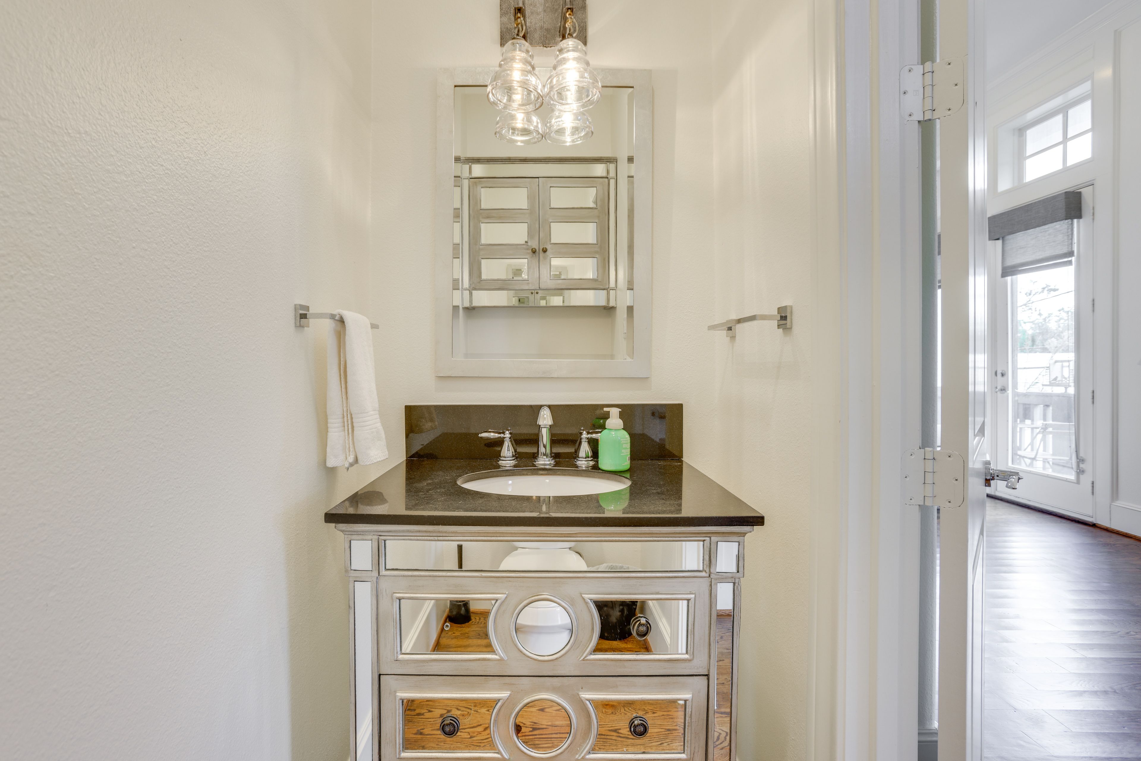 Half Bathroom | 2nd Floor