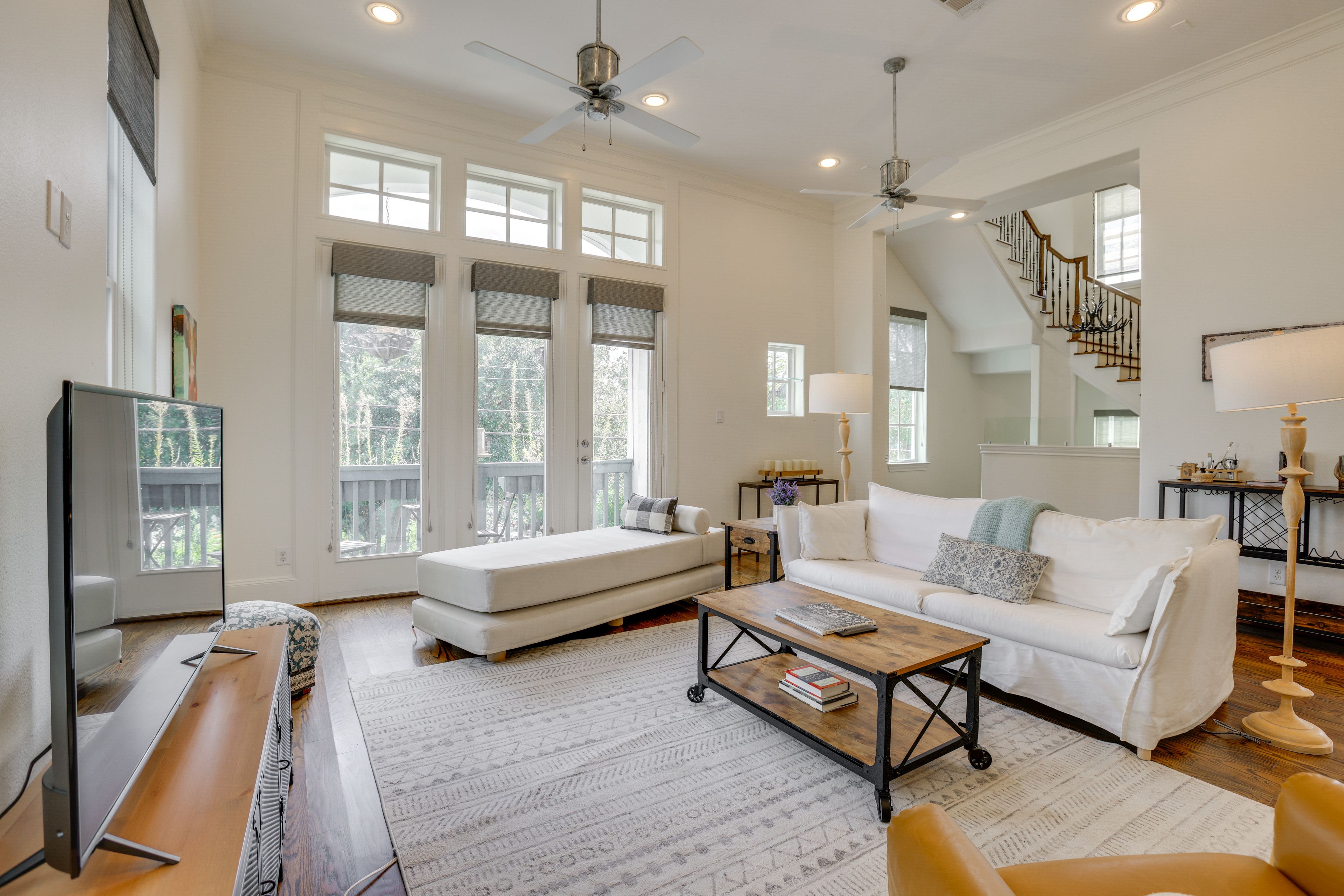 Living Room | 2nd Floor | Full Sleeper Sofa