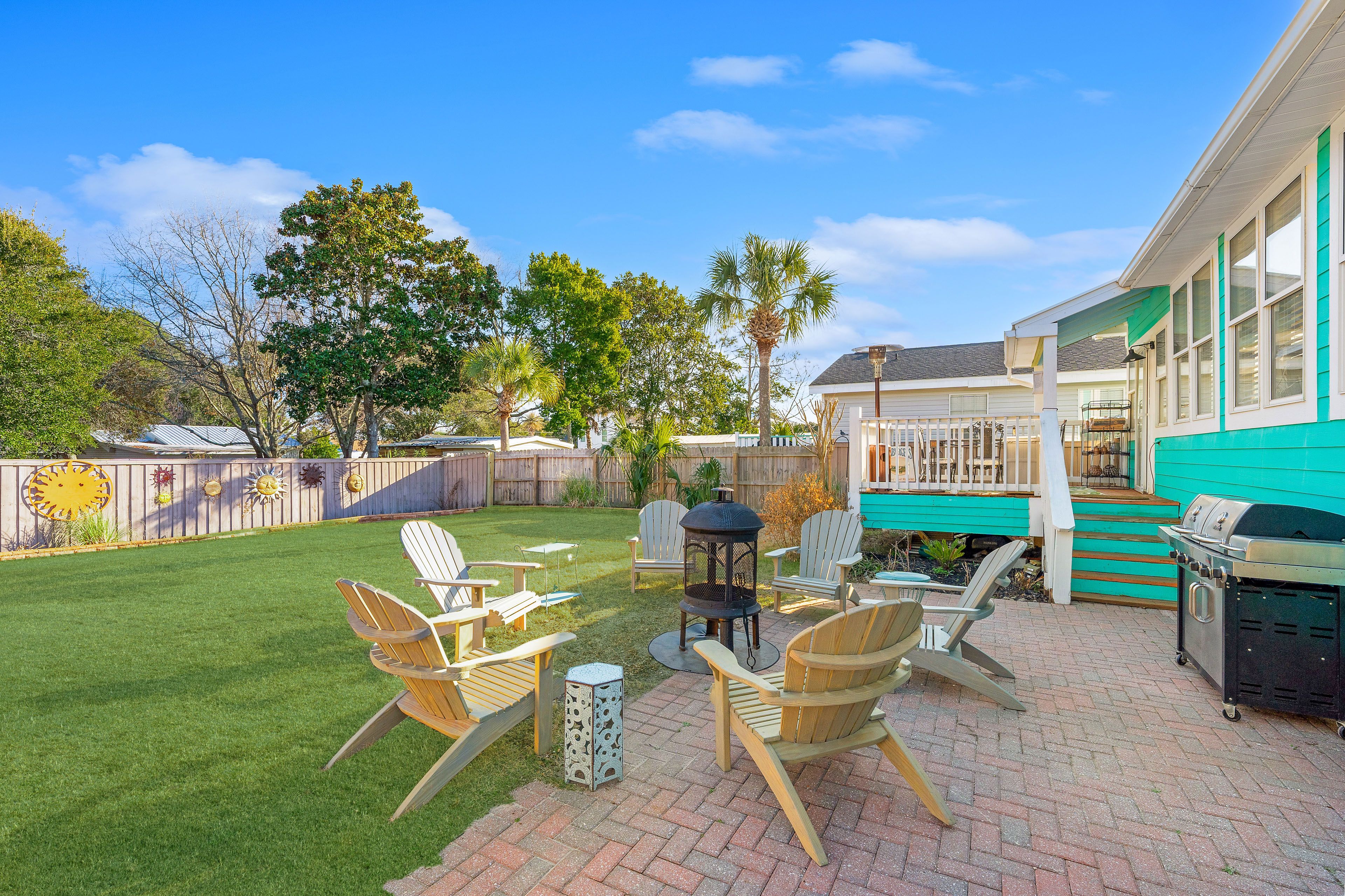 Private Backyard Area | Fire Pit w/ Seating