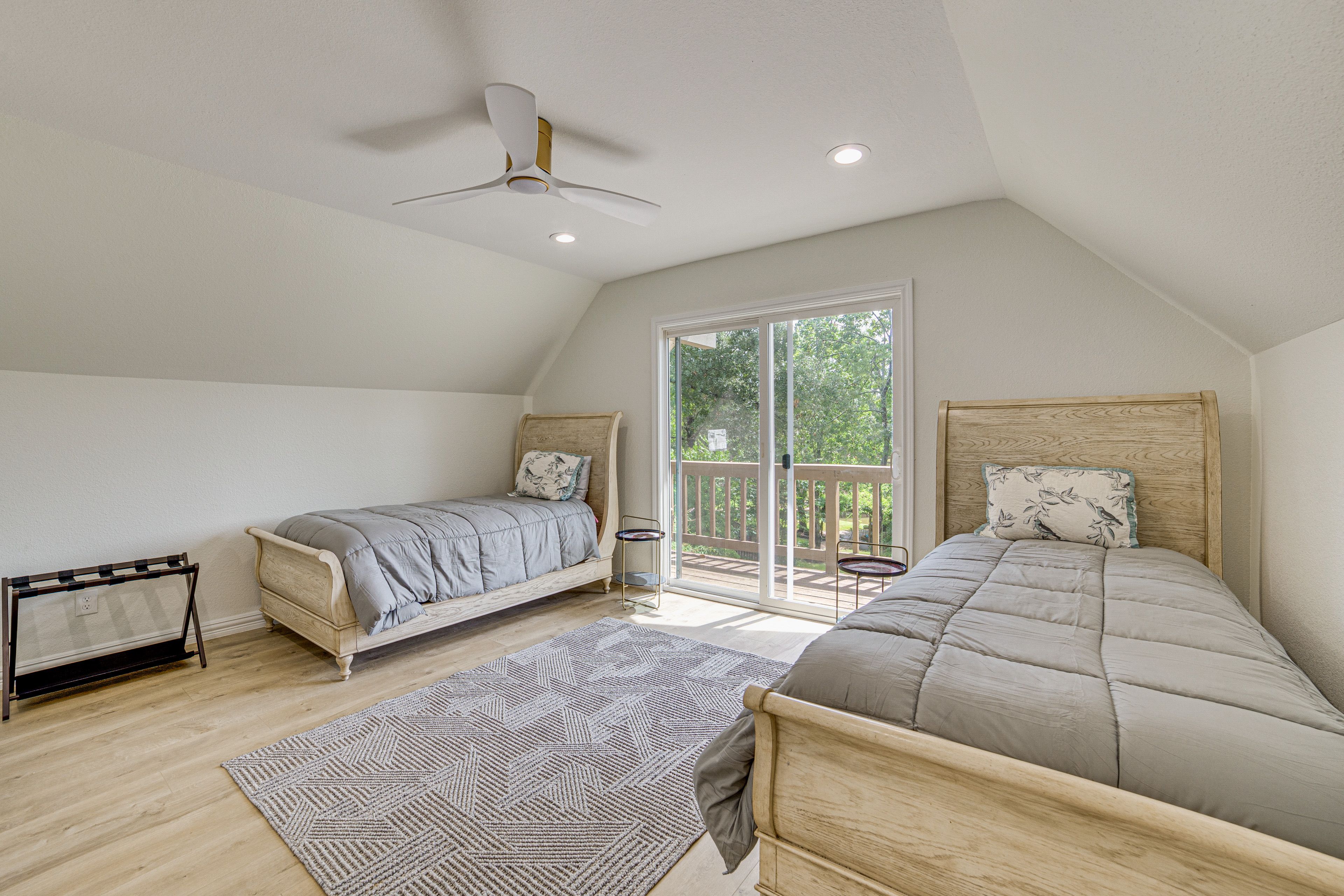 Bedroom 4 | 2 Twin Beds | 2nd Floor