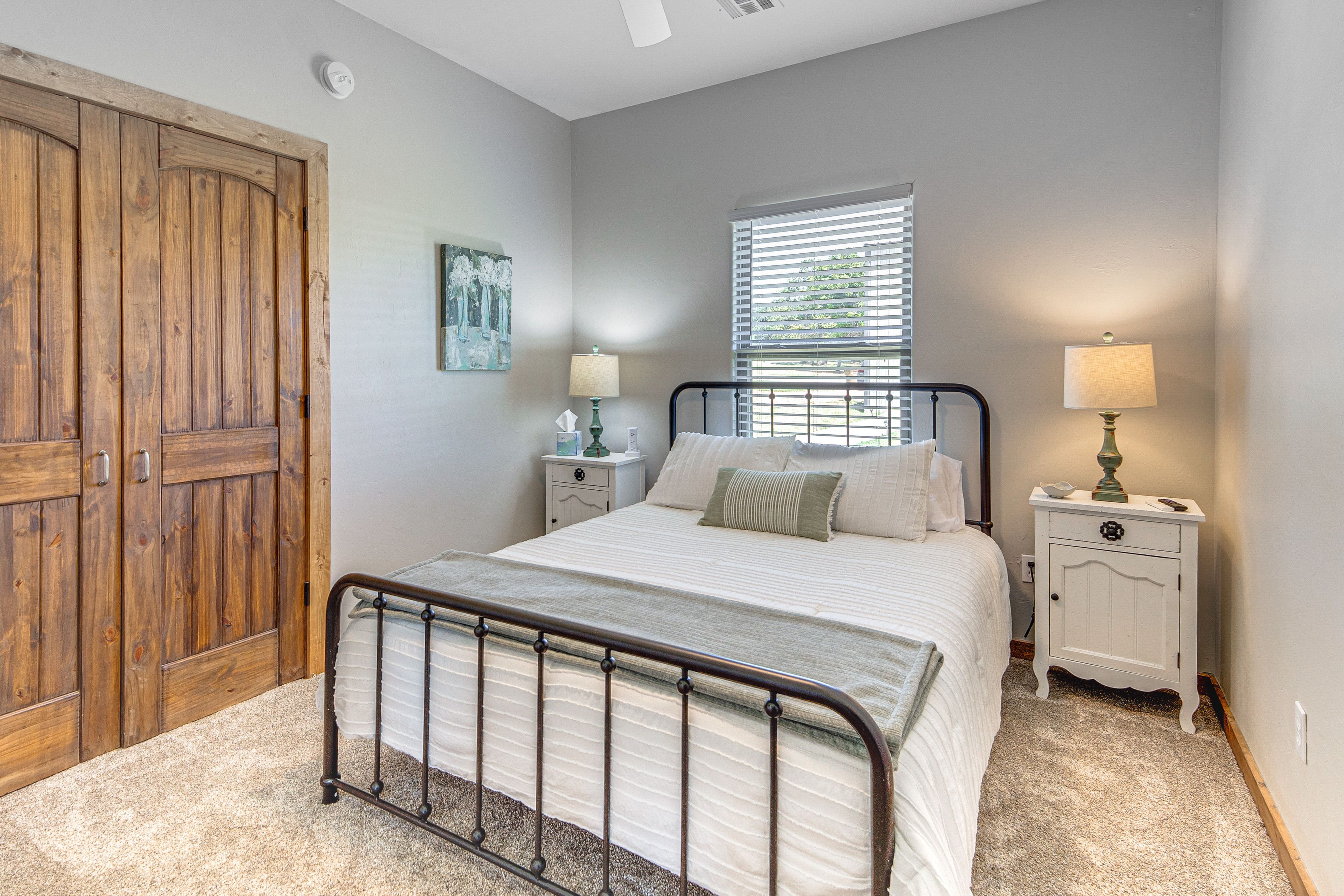 Bedroom 2 | Queen Bed | Flat-Screen TV