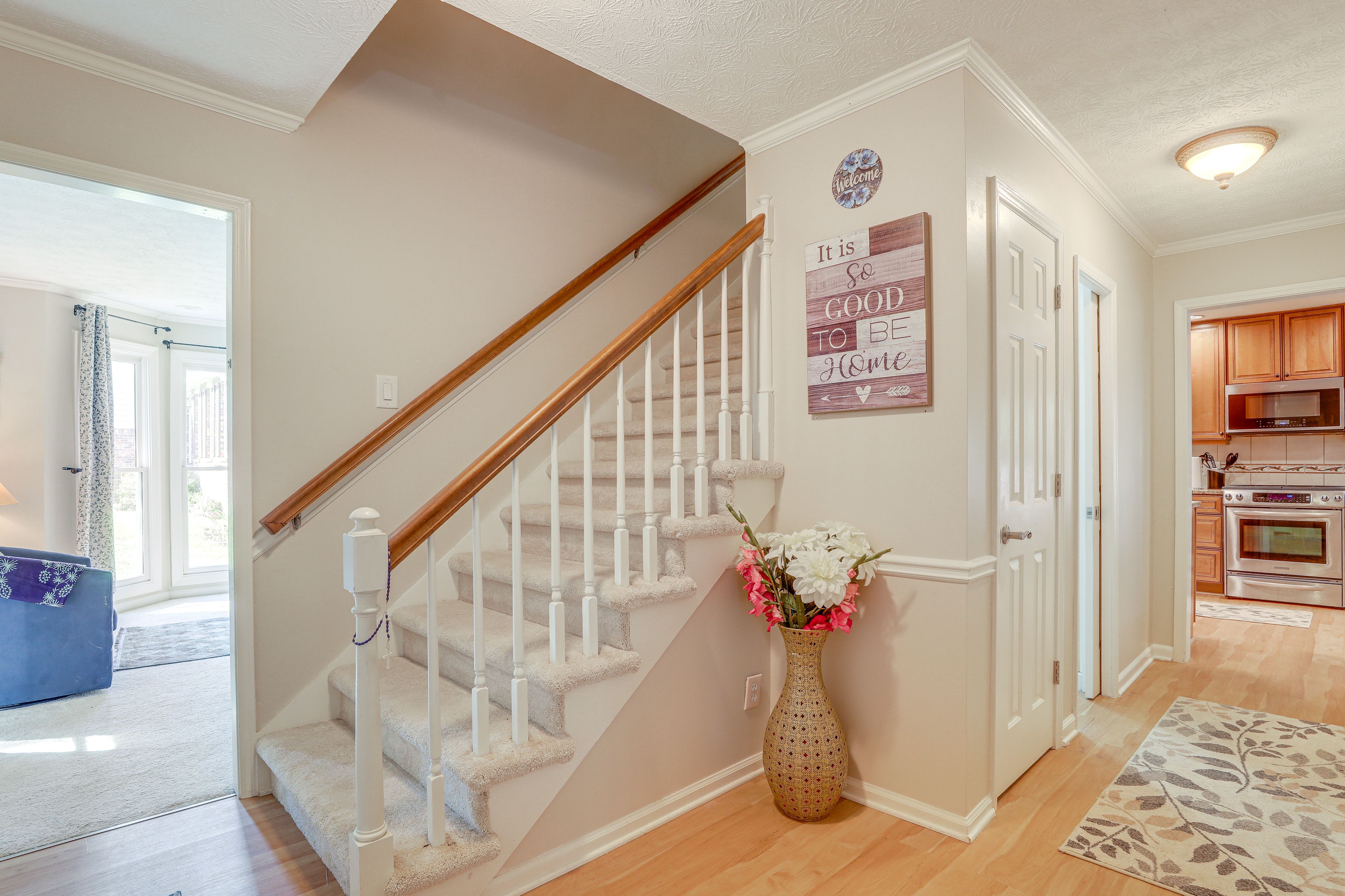 Stairs to 2nd Floor