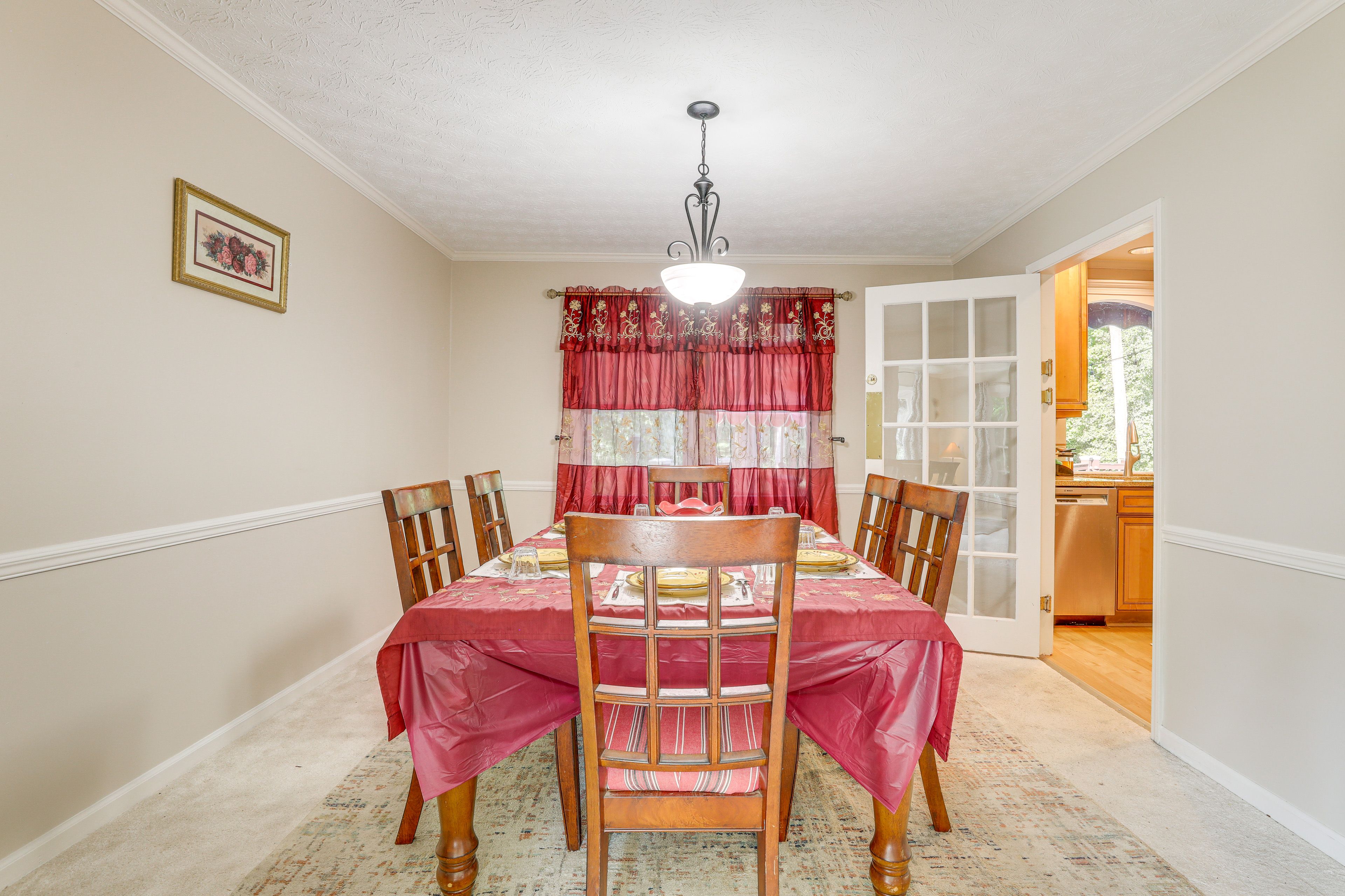 Dining Room | 1st Floor