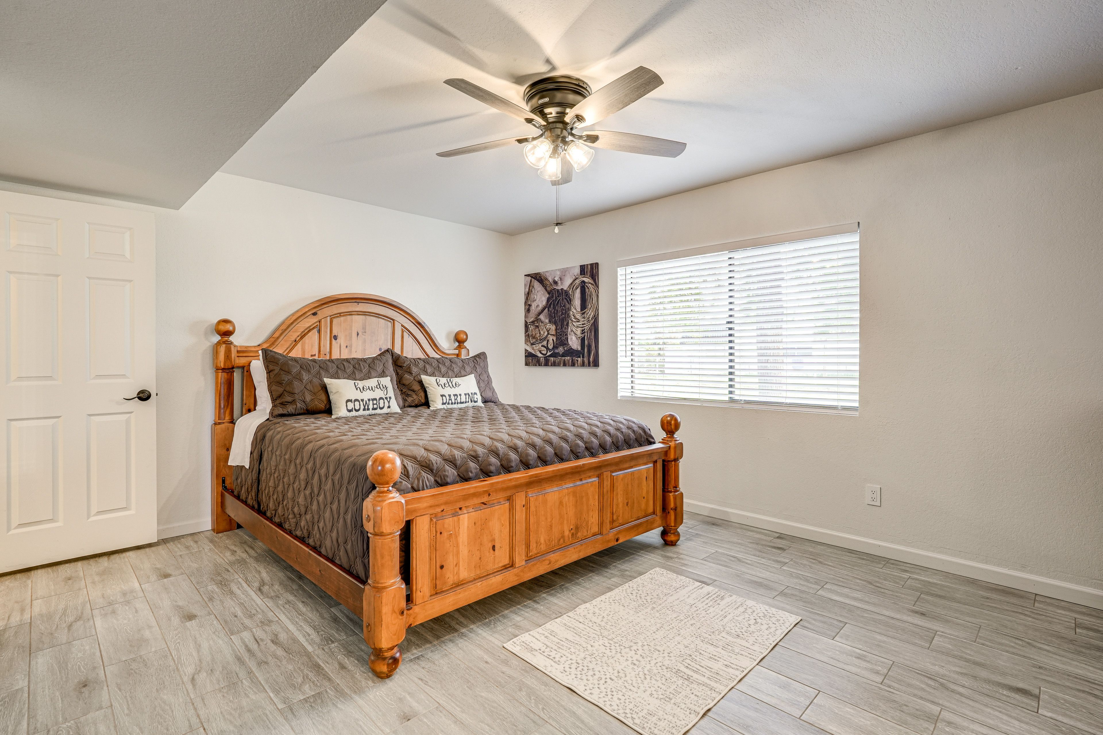 Bedroom 1 | King Bed | Linens Provided | Twin Daybed w/ Twin Trundle