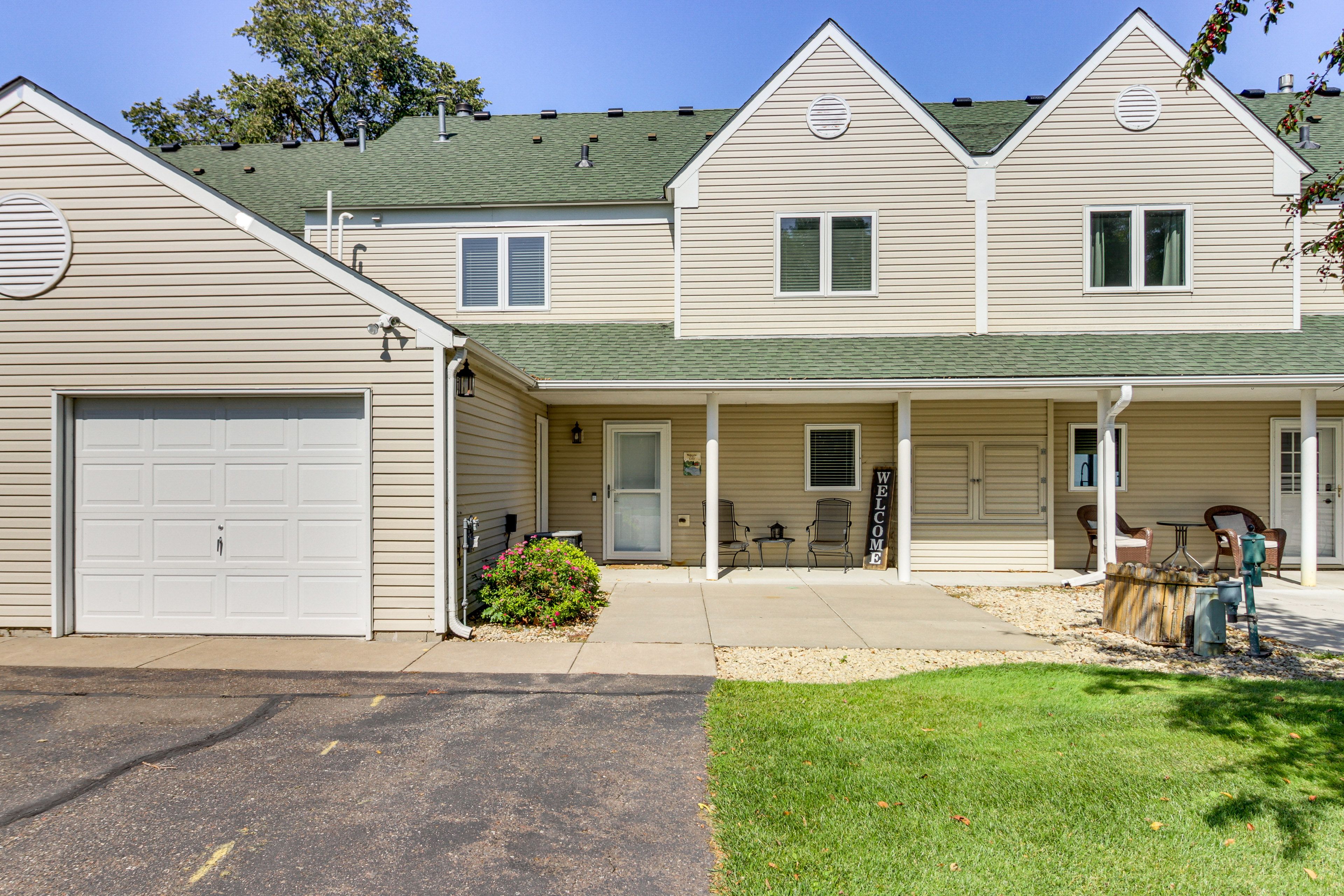 Parking | Driveway (2 Vehicles) | Overflow Parking Available