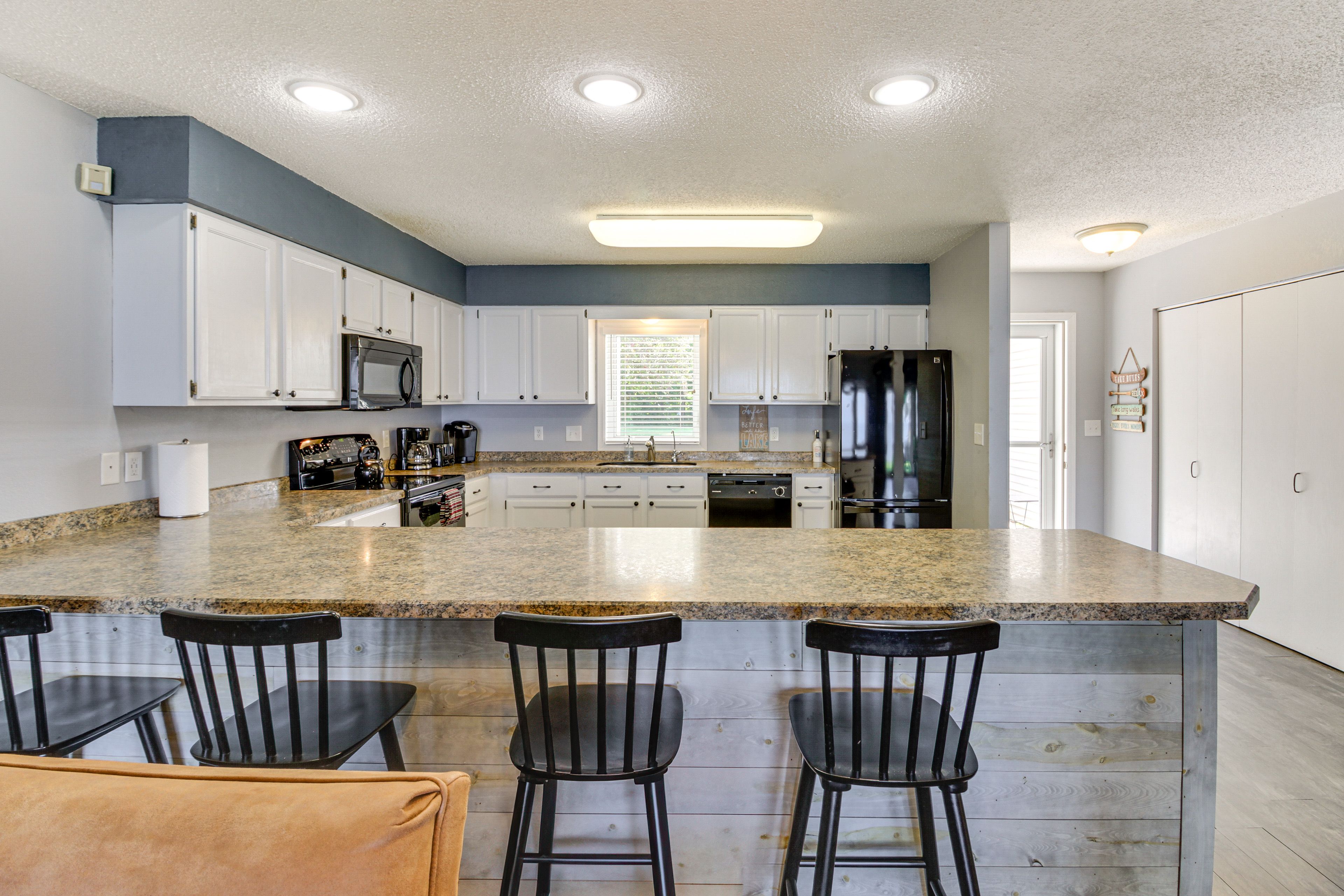 Breakfast Bar | 1st Floor