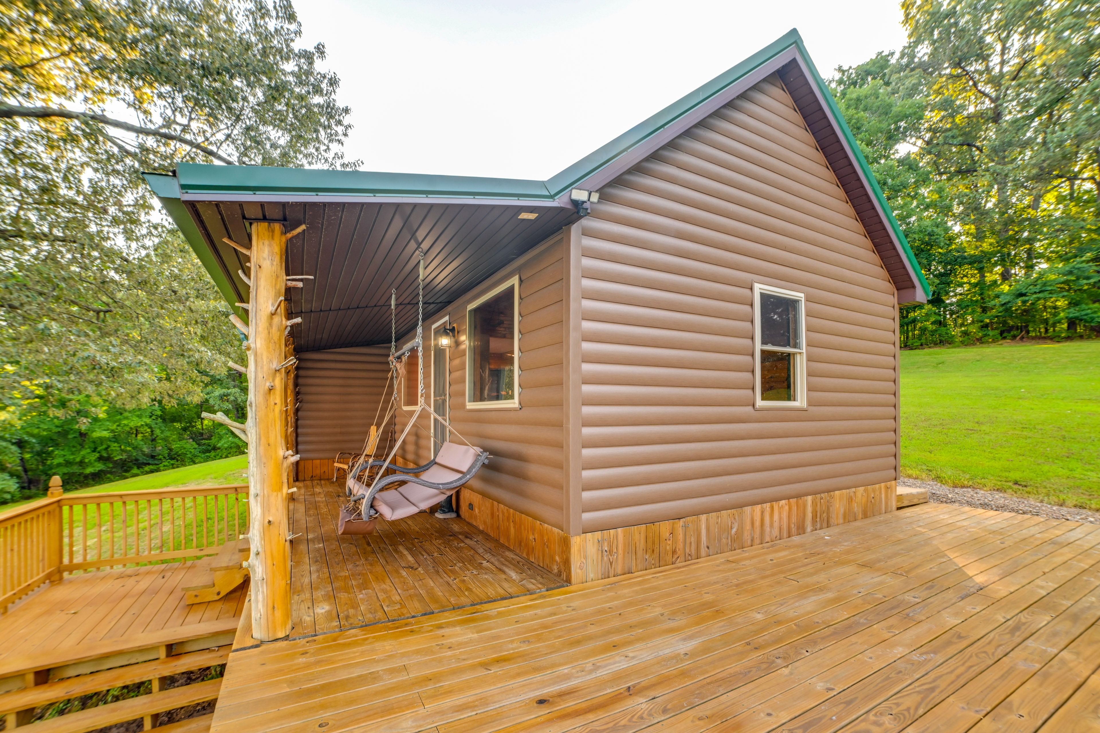 Property Exterior | Driveway Parking (2 Vehicles)