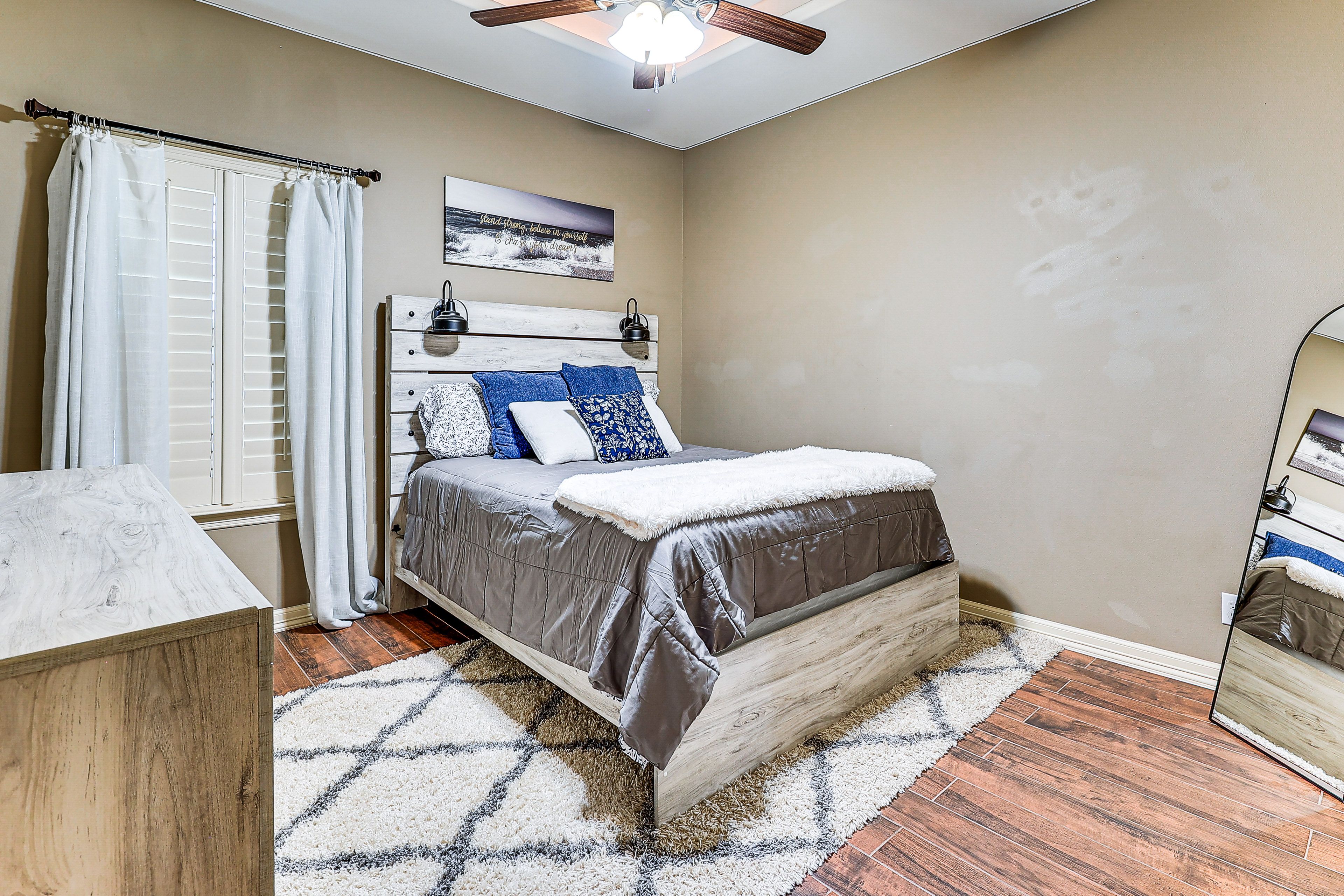 Bedroom 3 | 2nd Floor | Full Bed | Smart TV