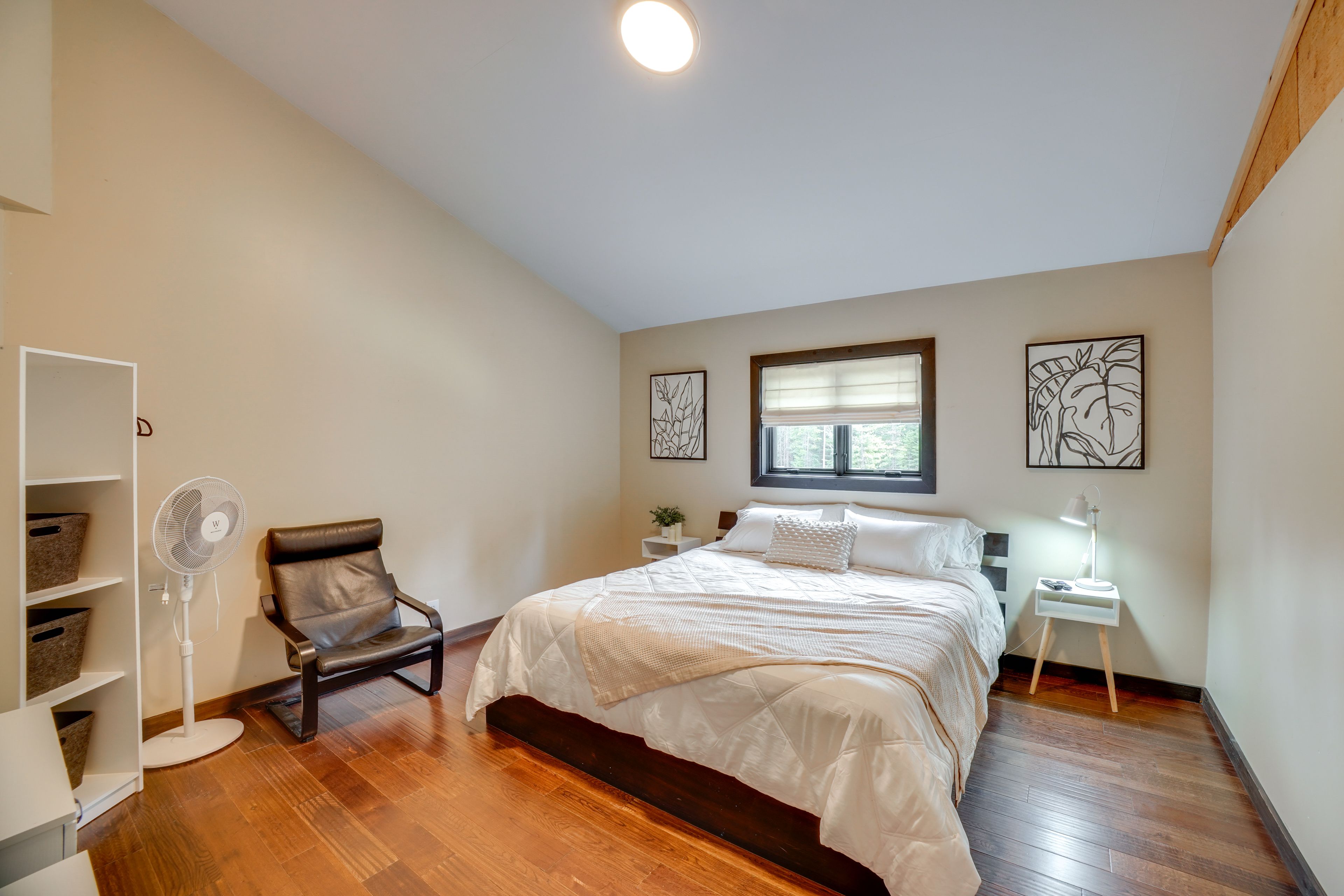 Bedroom 4 | King Bed | 2nd Floor