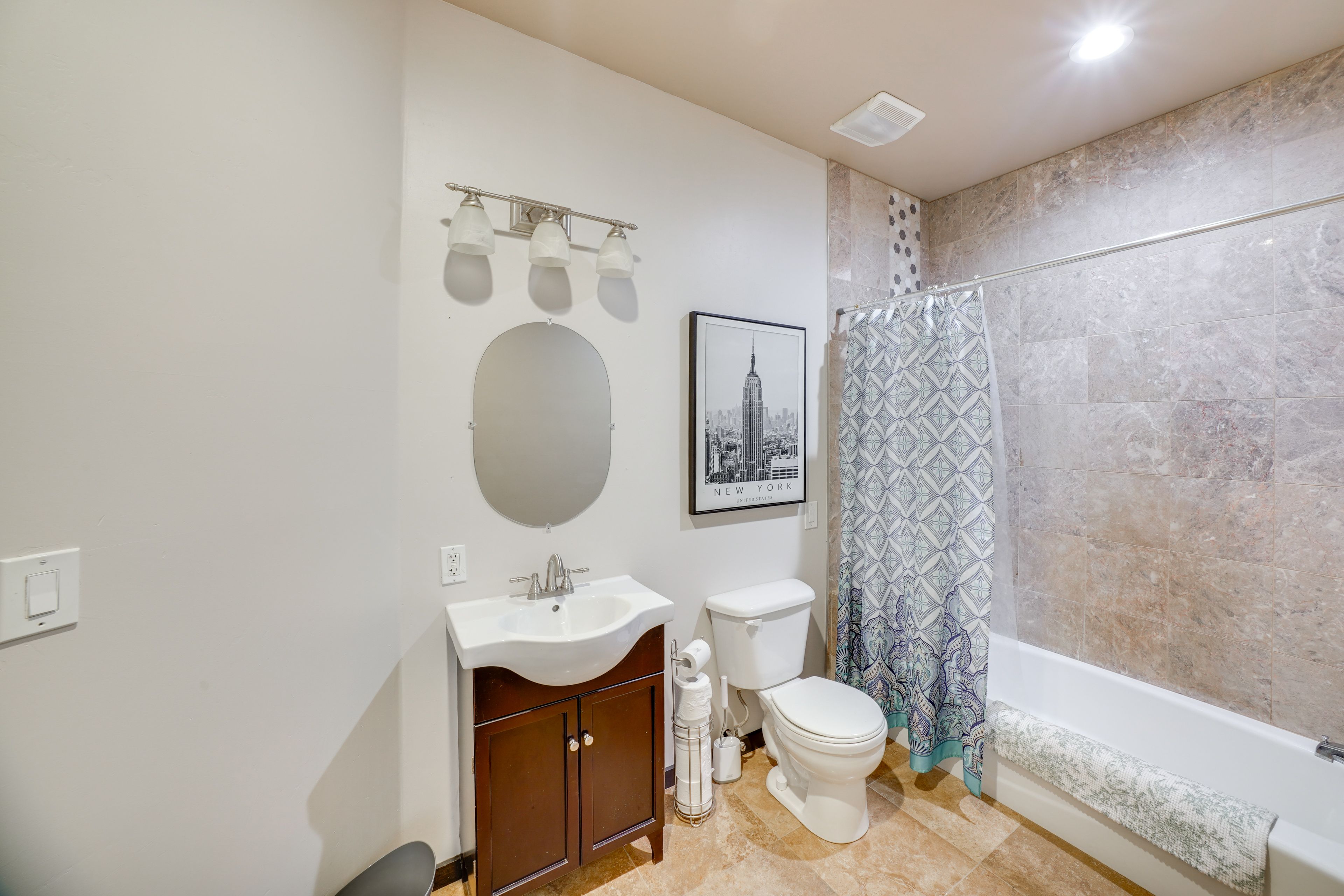 Bathroom | Basement Level