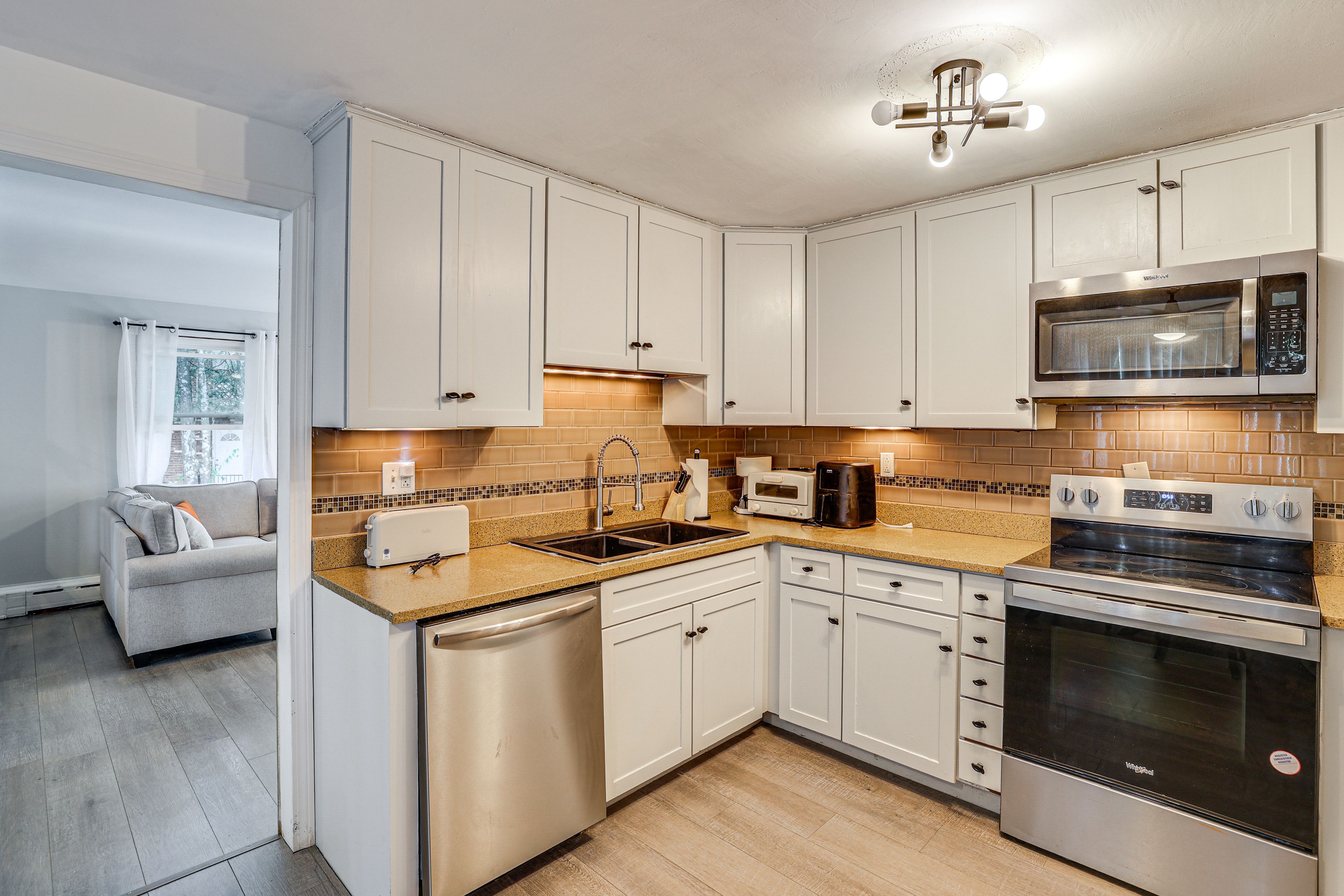 Kitchen | Cooking Basics | Complimentary Spices | Main Floor