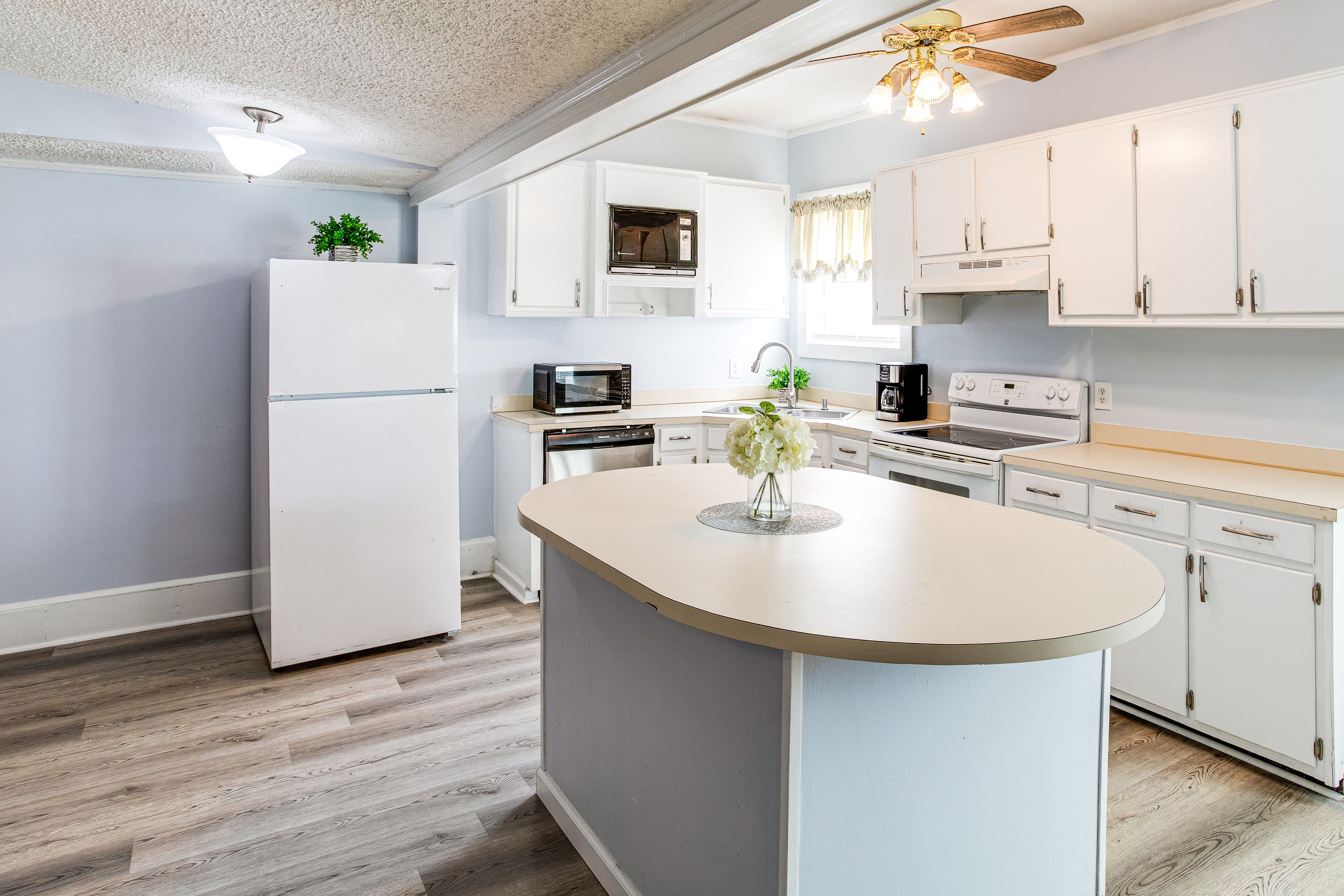 Kitchen | Drip Coffee Maker | Dishwasher | Cooking Basics