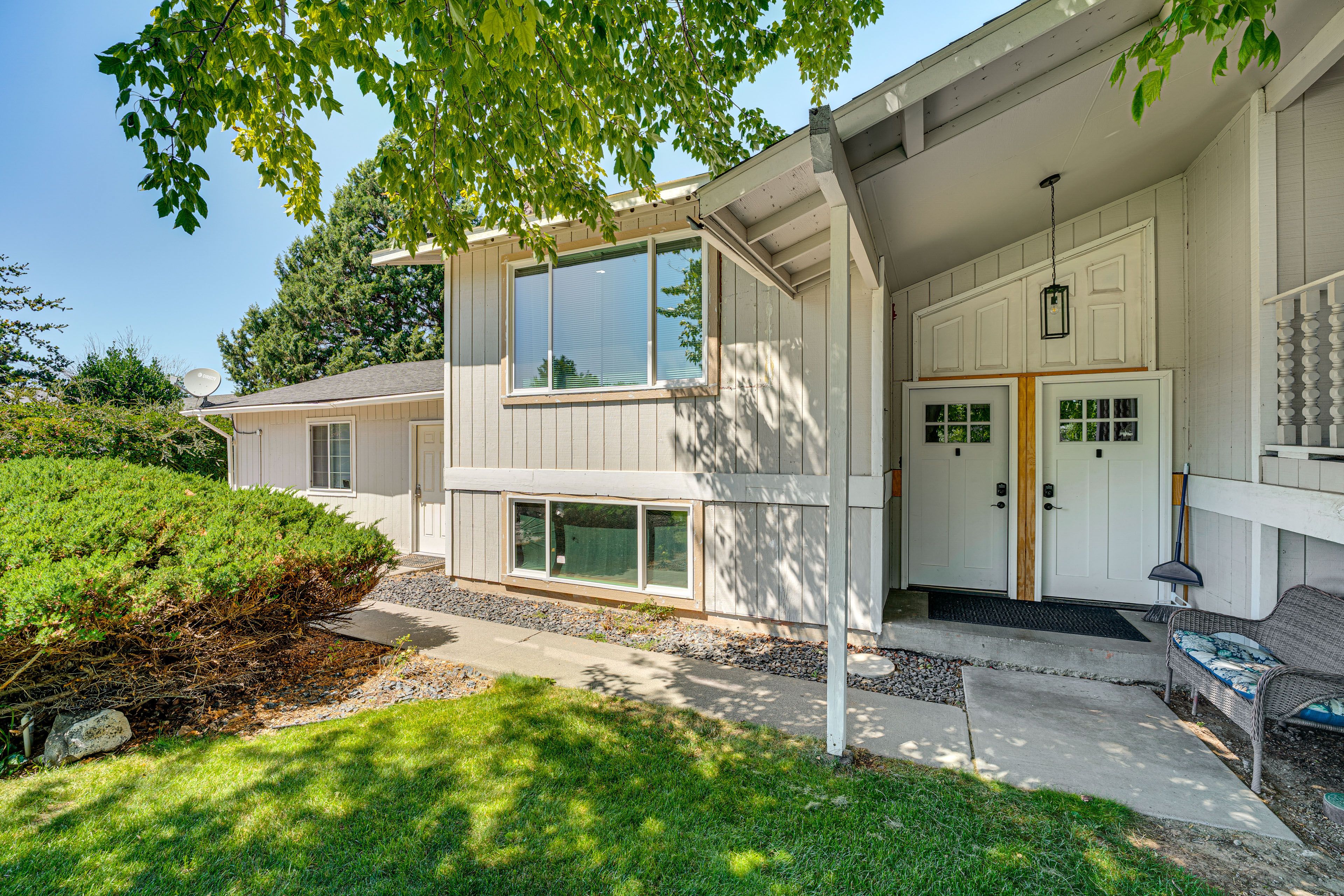 Kennewick Vacation Rental | 3BR | 2BA | Stairs Required | 1,350 Sq Ft