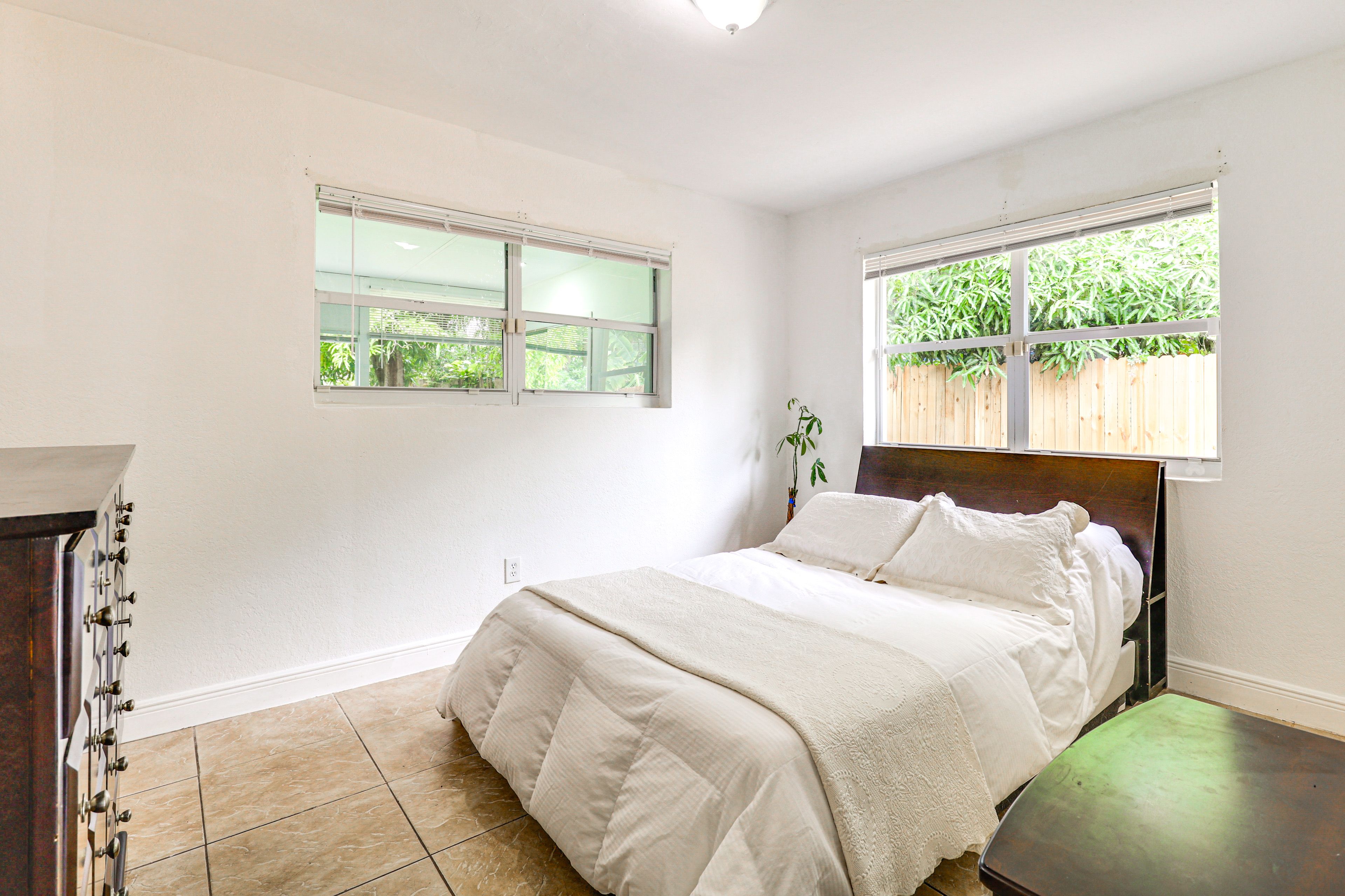 Bedroom 2 | Queen Bed | En-Suite Bathroom