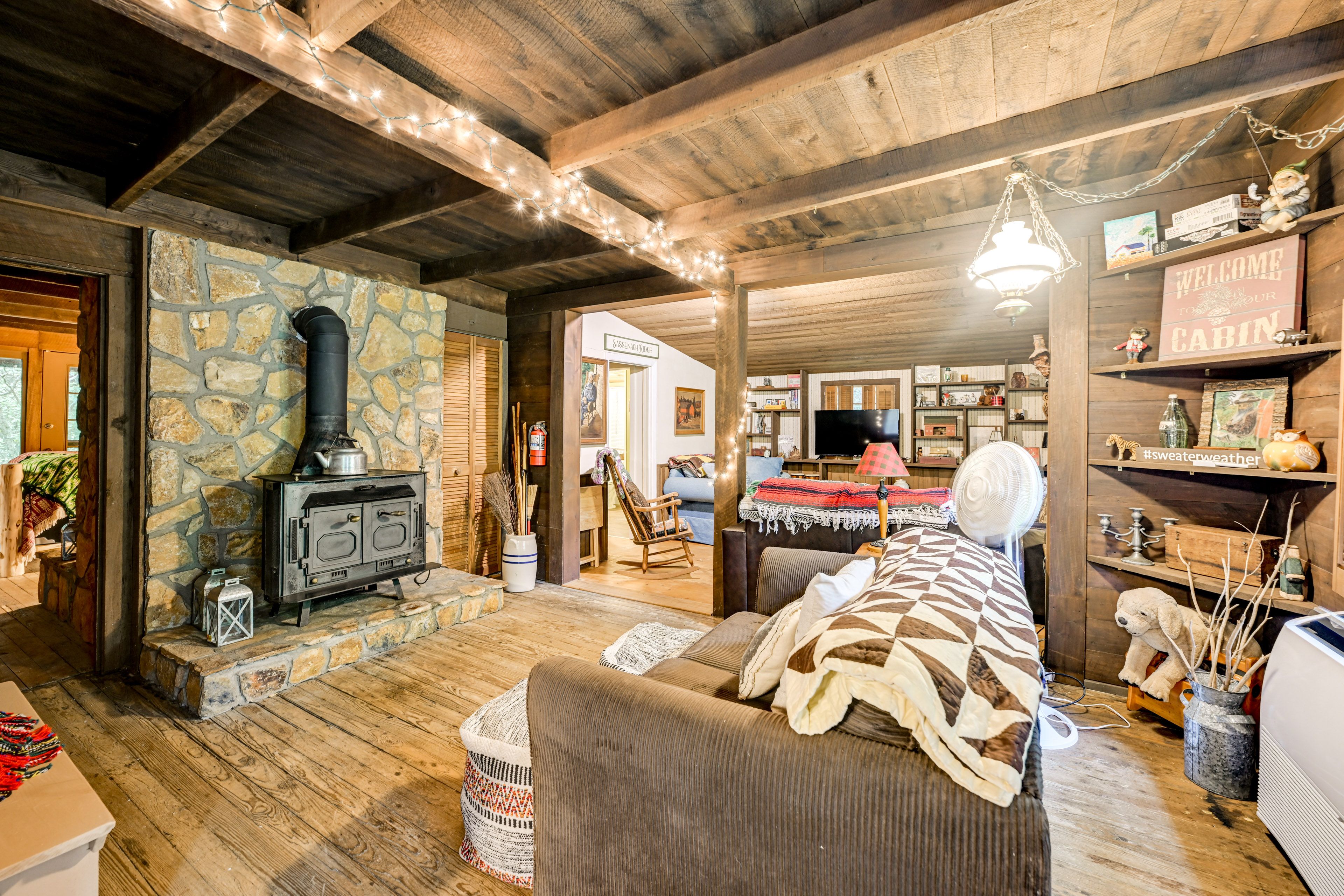 Living Room | Wood-Burning Stove (Decorative Only)