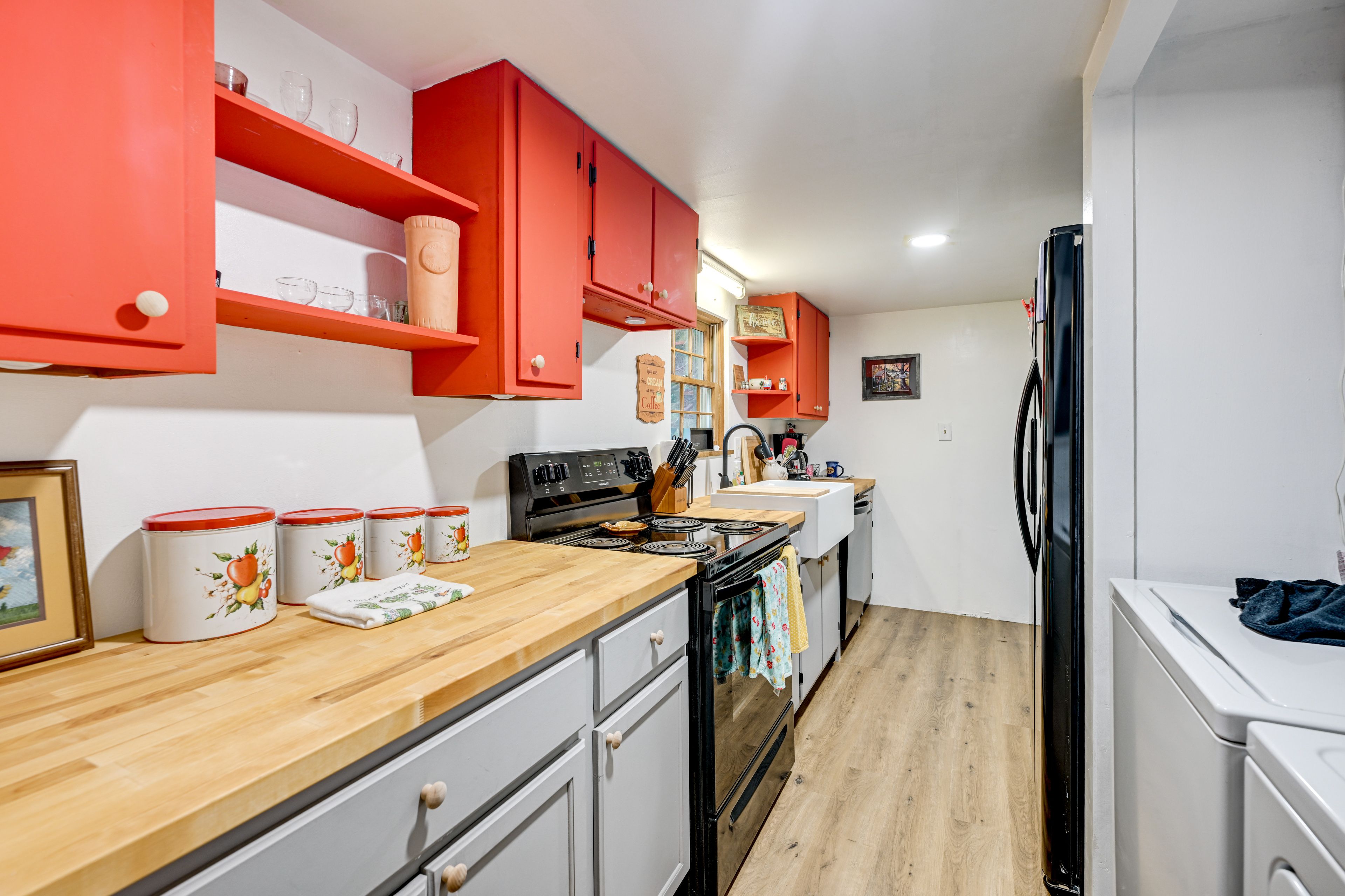 Kitchen | Drip Coffee Maker | Dishwasher | Cooking Basics