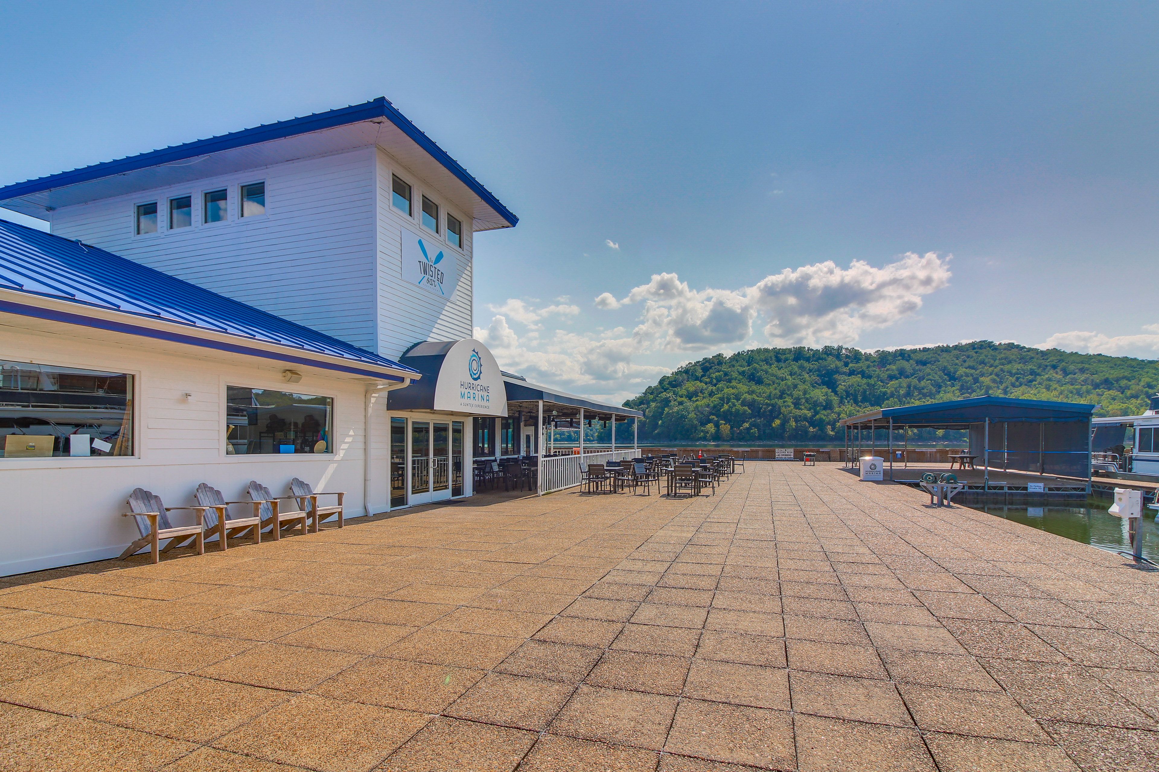 Walk to Hurricane Marina