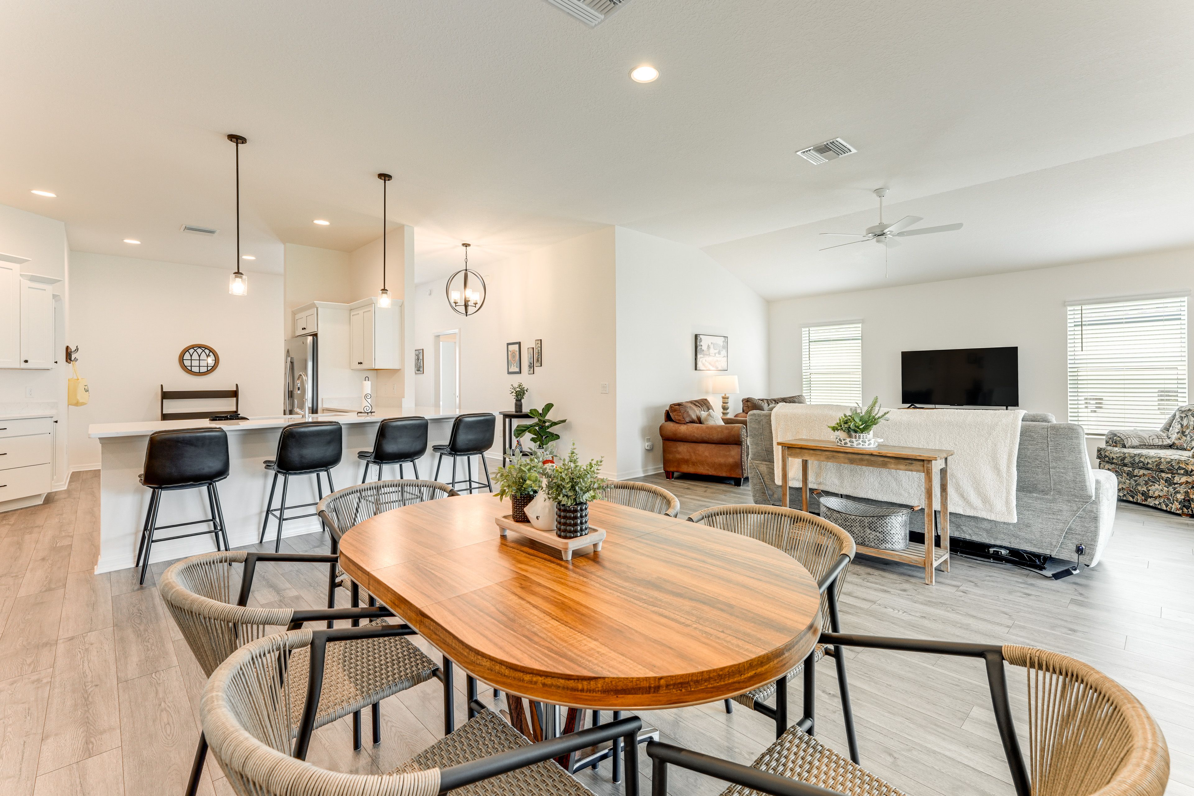 Dining Area | Kitchen | Cooking Basics