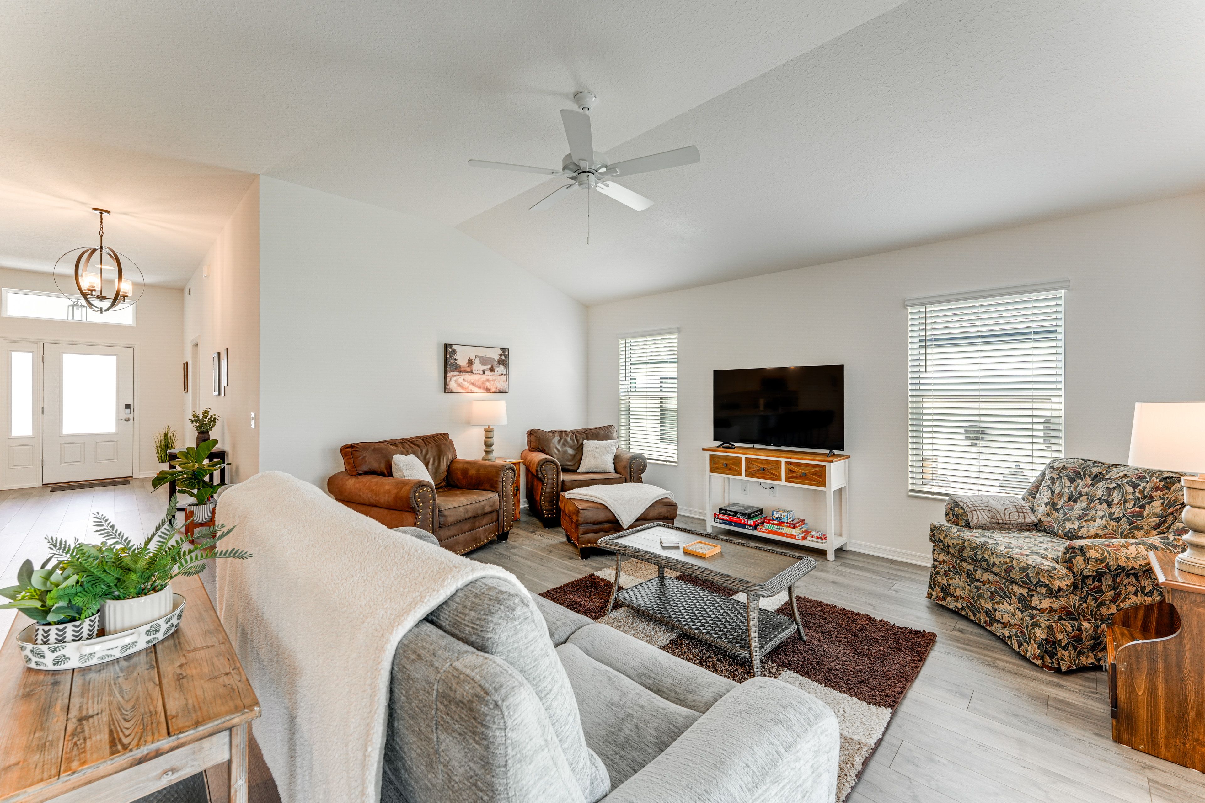 Wildwood Vacation Rental | 3BR | 2BA | 1 Step Required | 2,000 Sq Ft