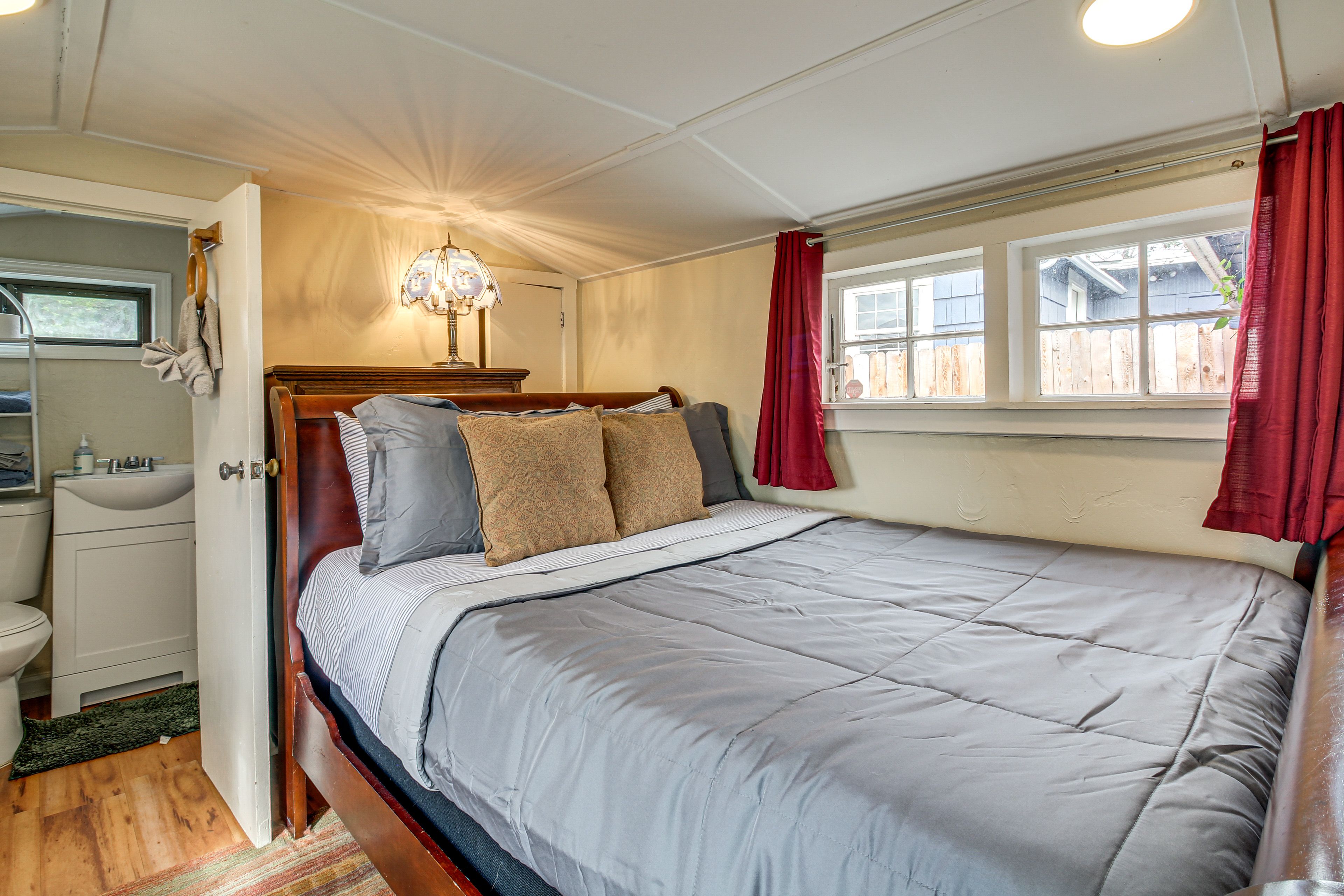 Bedroom 2 | Full Bed