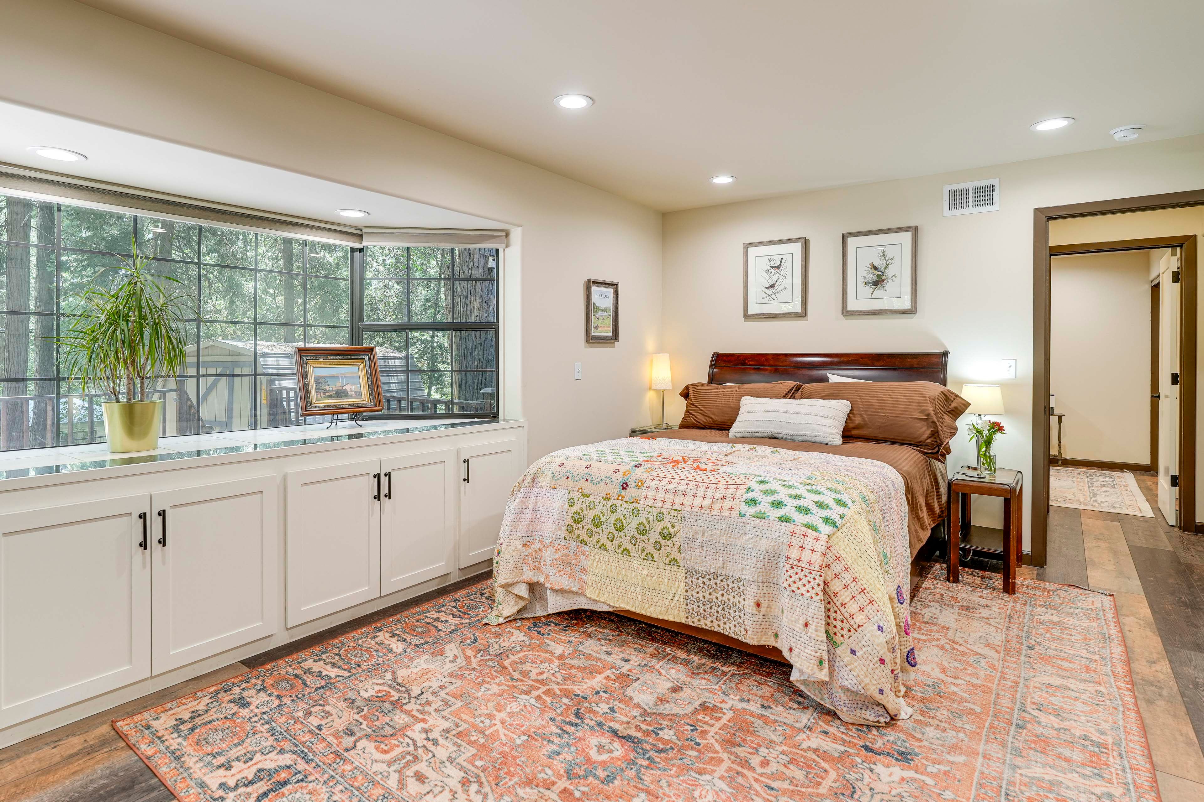 Bedroom 3 | Queen Bed | Lower Floor