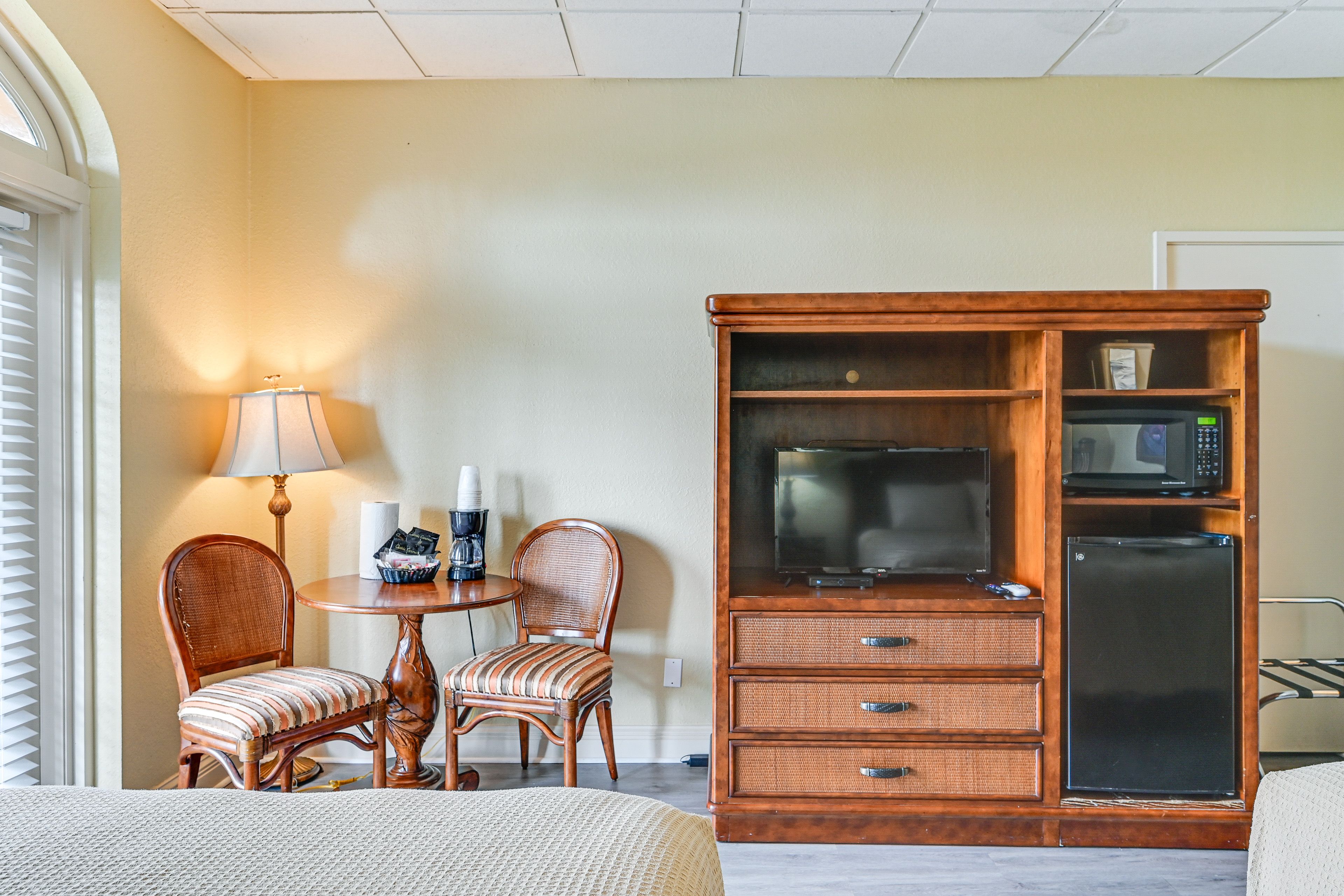 Hotel-Style Cooking | Mini Fridge | Microwave | Drip Coffee Maker