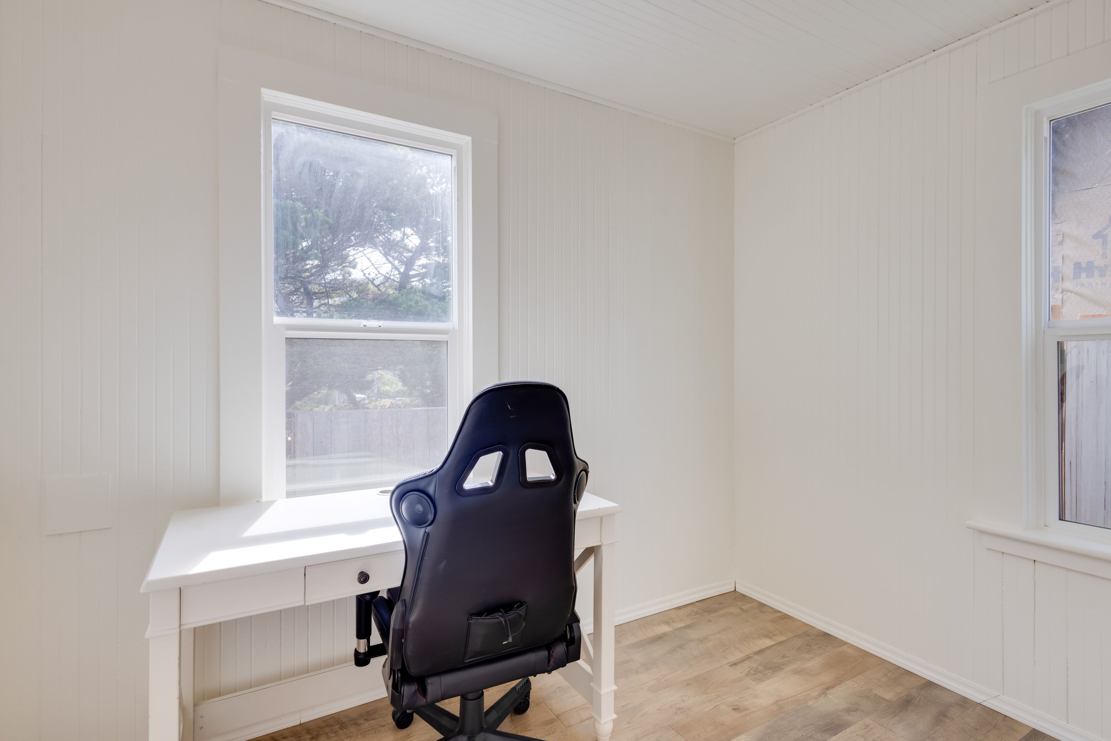 Office | 1st Floor