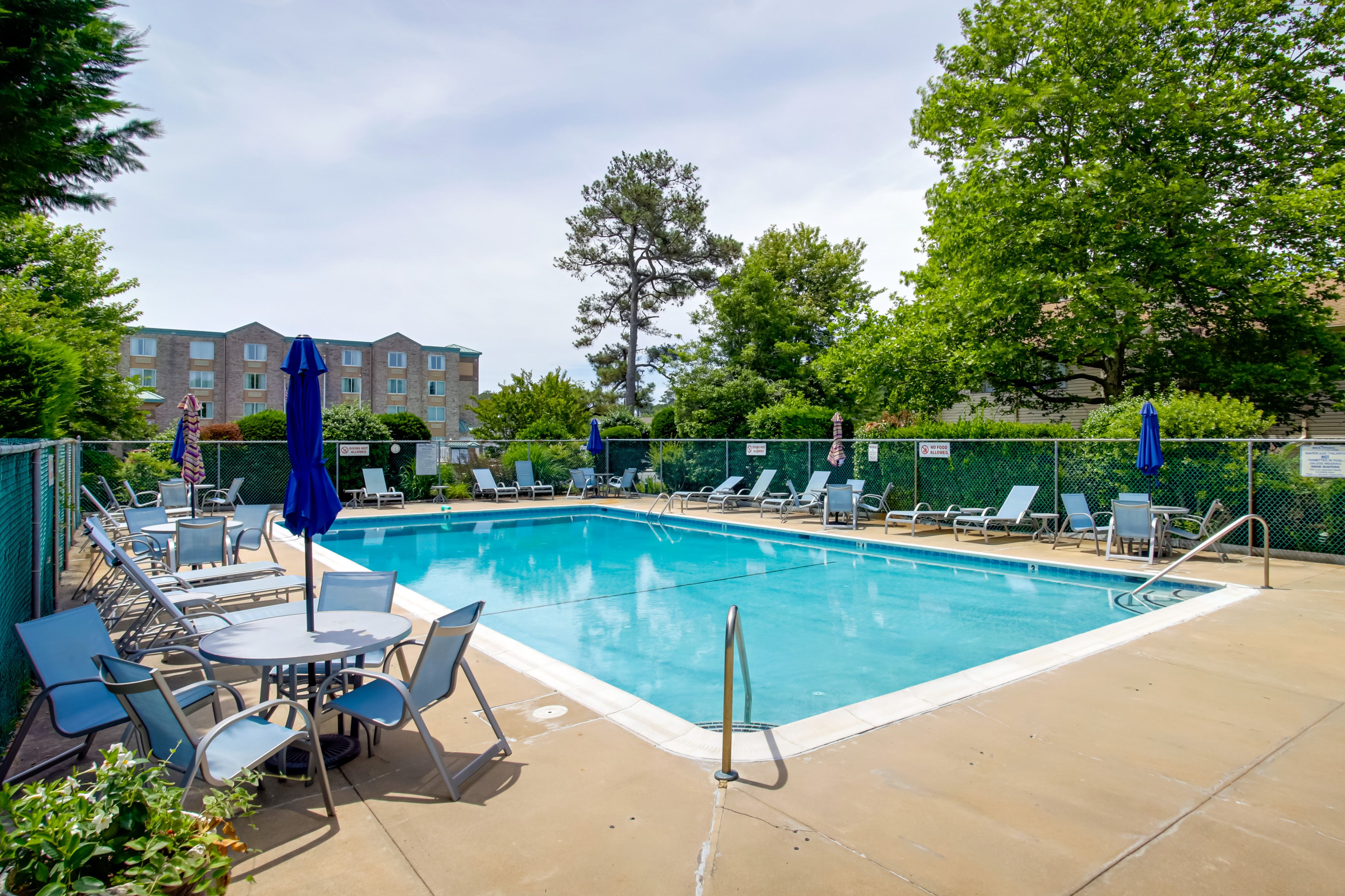 Sea Pines Village | Community Amenities | Outdoor Pool