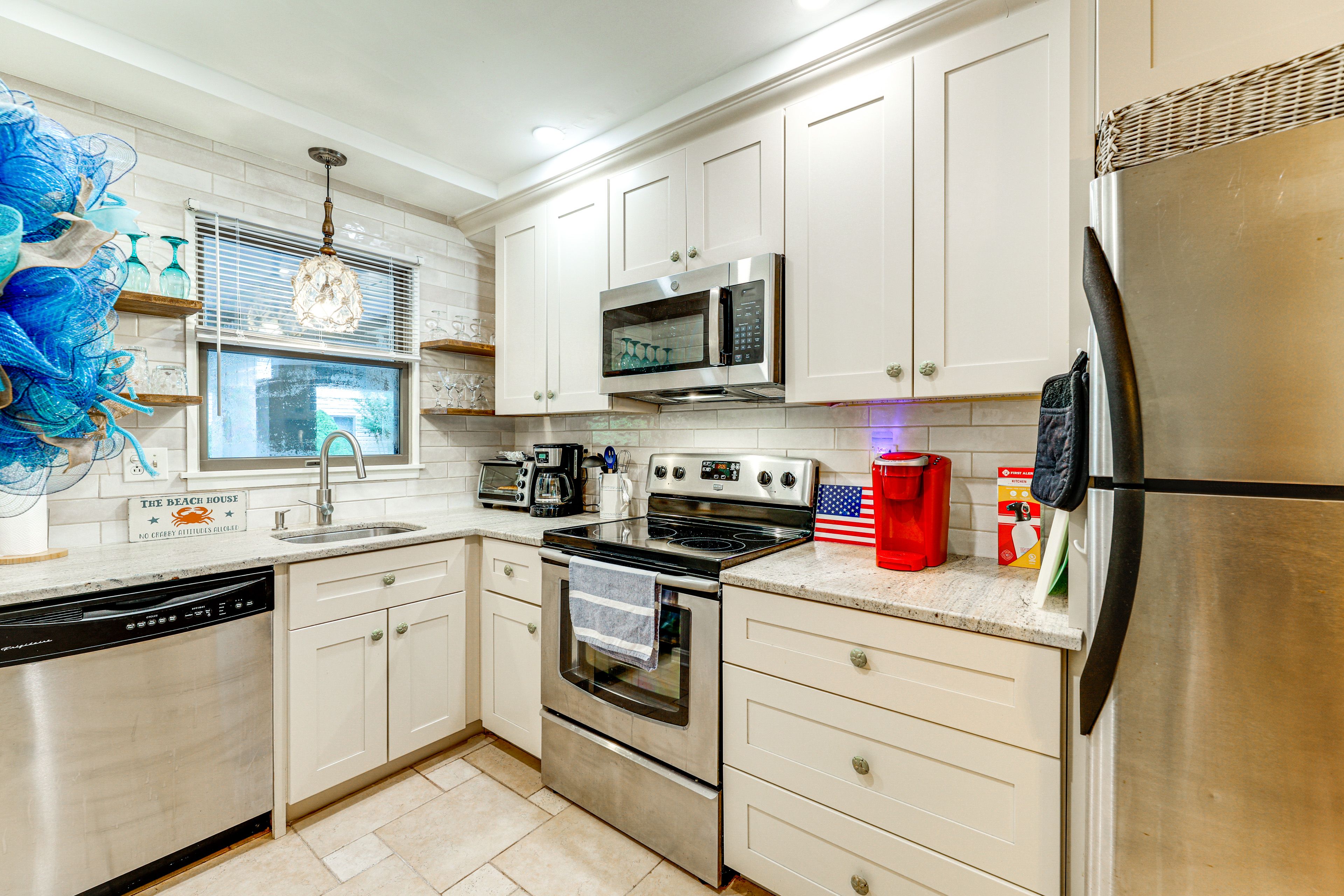 Kitchen | 1st Floor | Keurig & Drip Coffee Makers | Cooking Basics