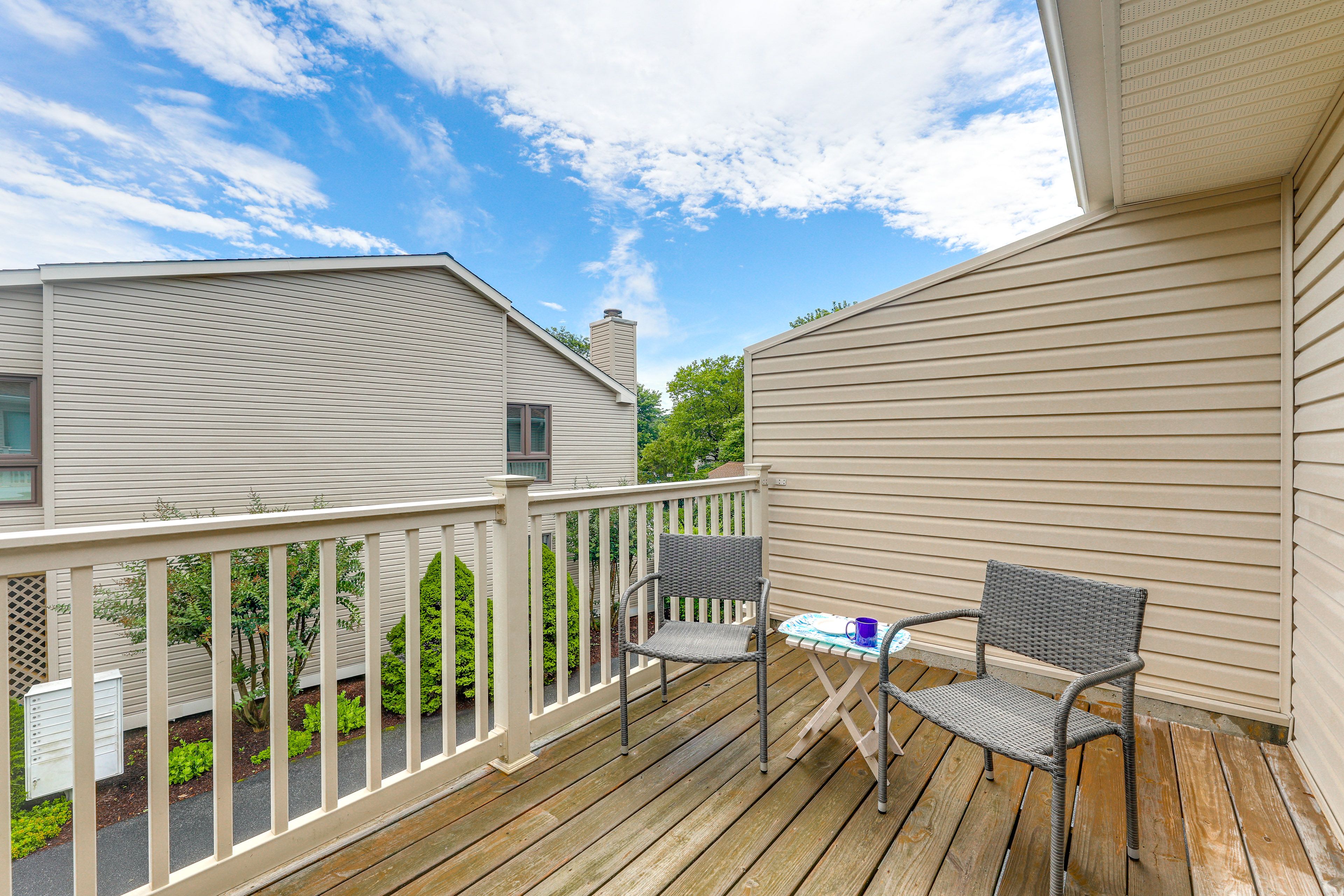 Furnished Deck | 2-Story Townhome | Self Check-In