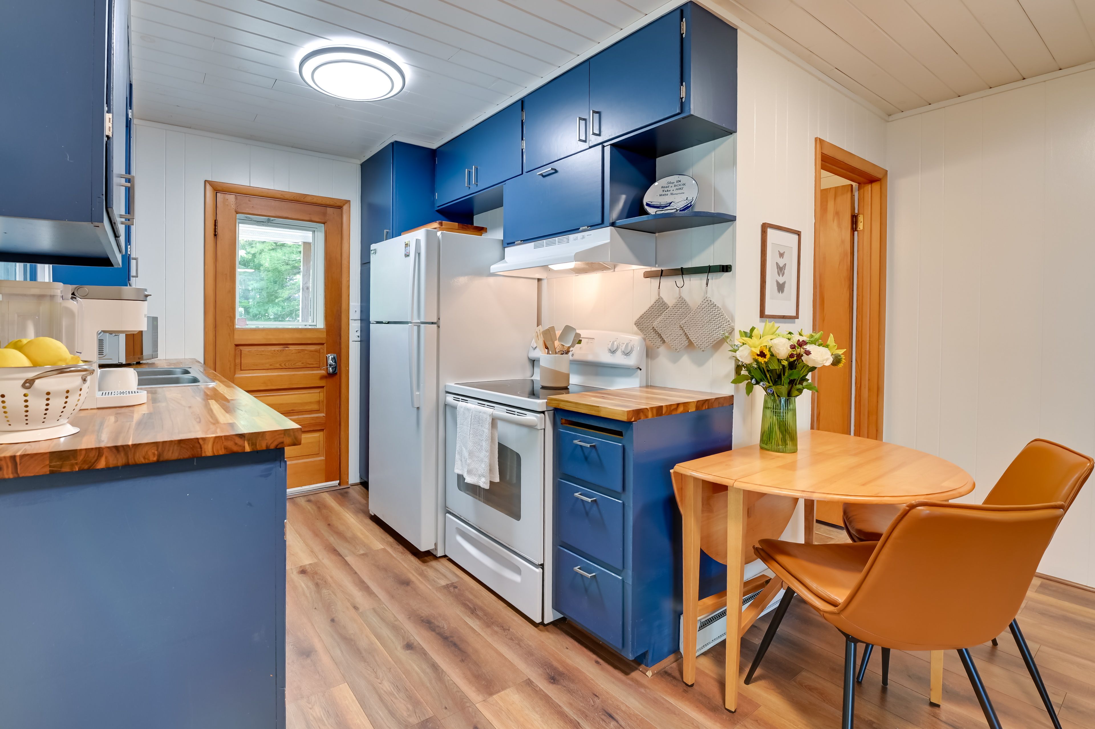 Kitchen | Keurig Coffee Maker | Dishwasher