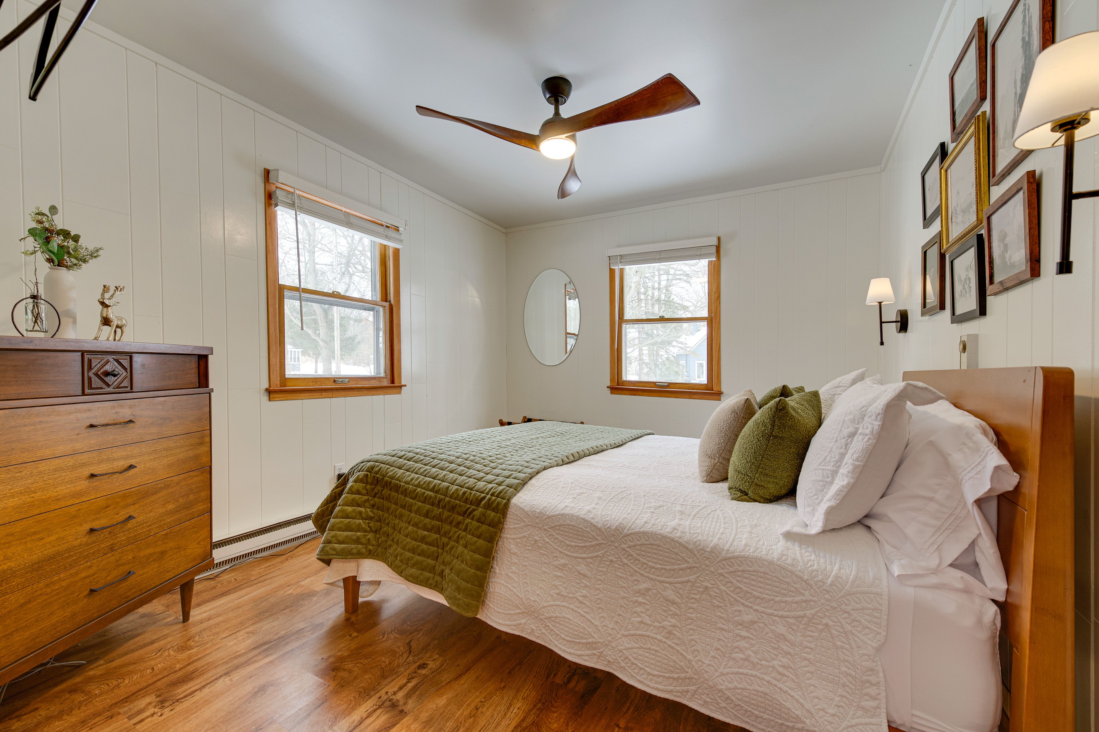 Bedroom 2 | Full Bed