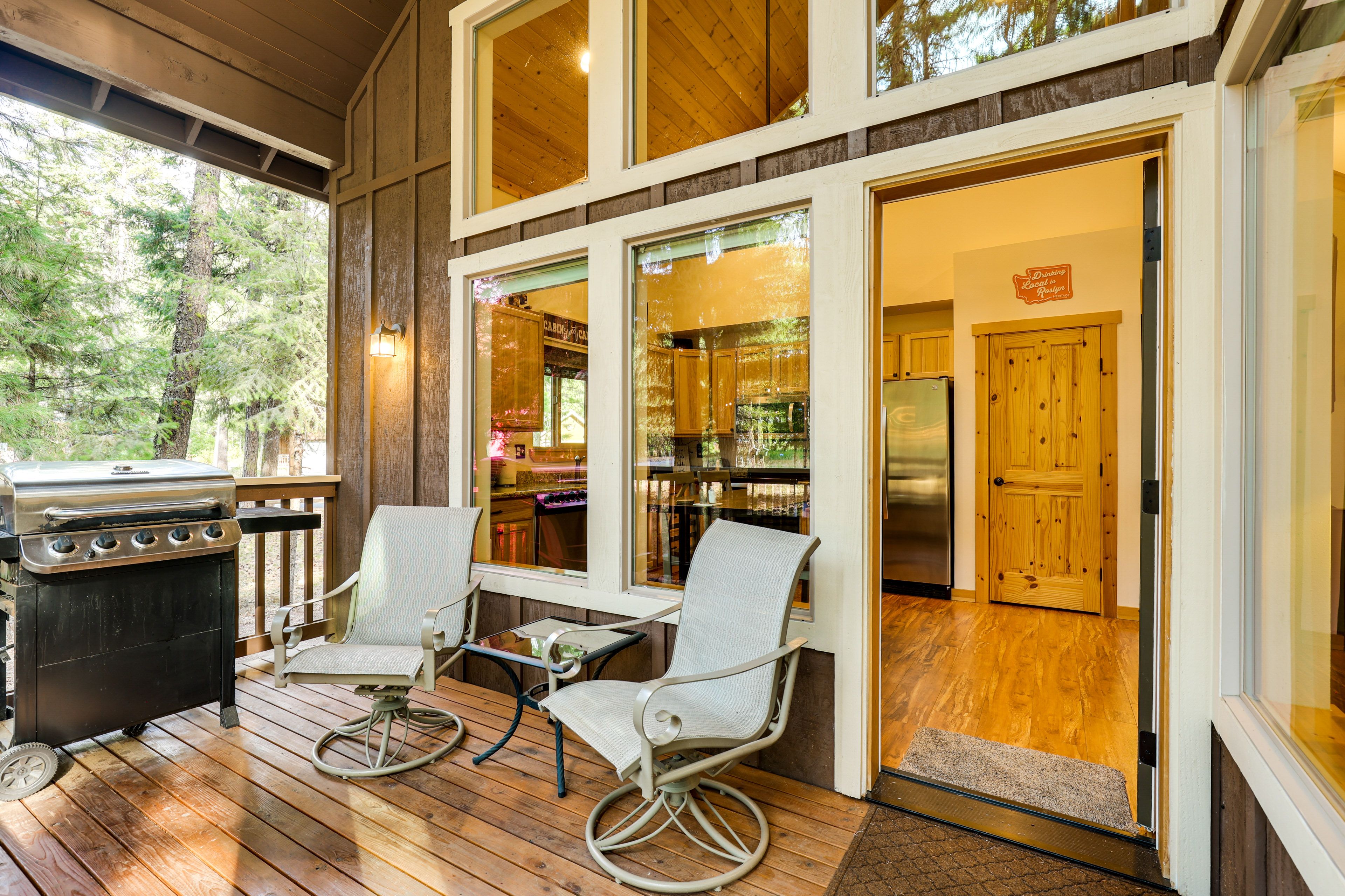 Covered Deck | Gas Grill