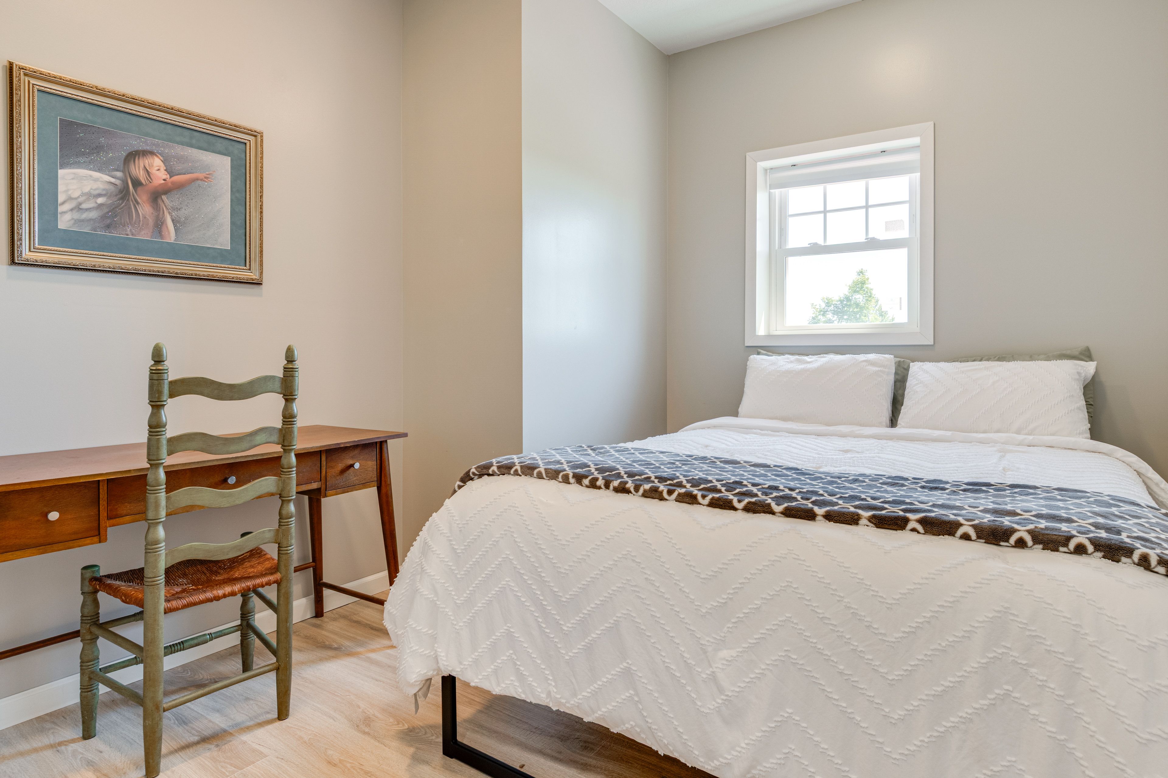 Bedroom 1 | 2nd Floor | Queen Bed | Linens Provided | Desk Workspace