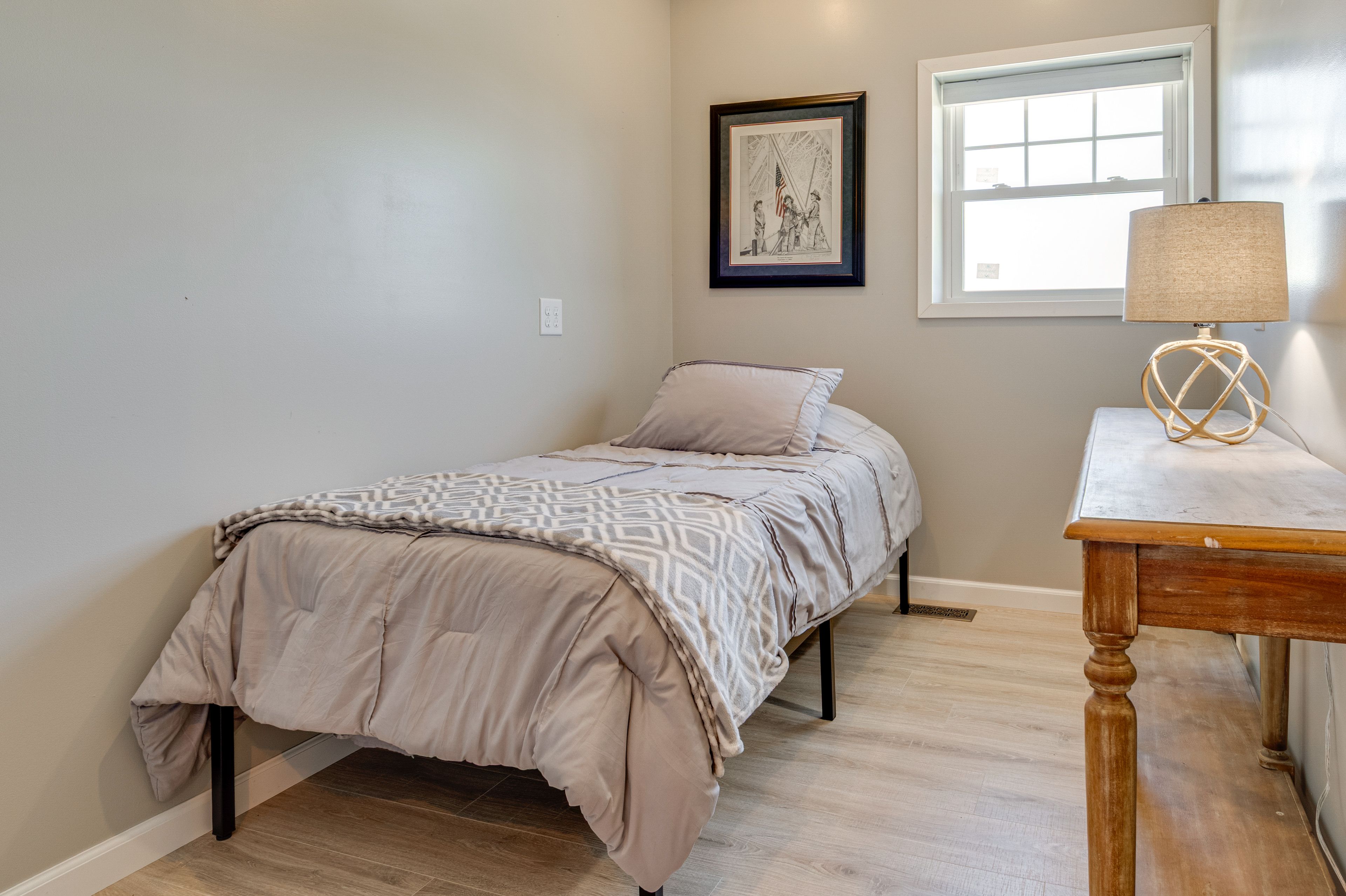 Bedroom 3 | 2nd Floor | Twin Bed