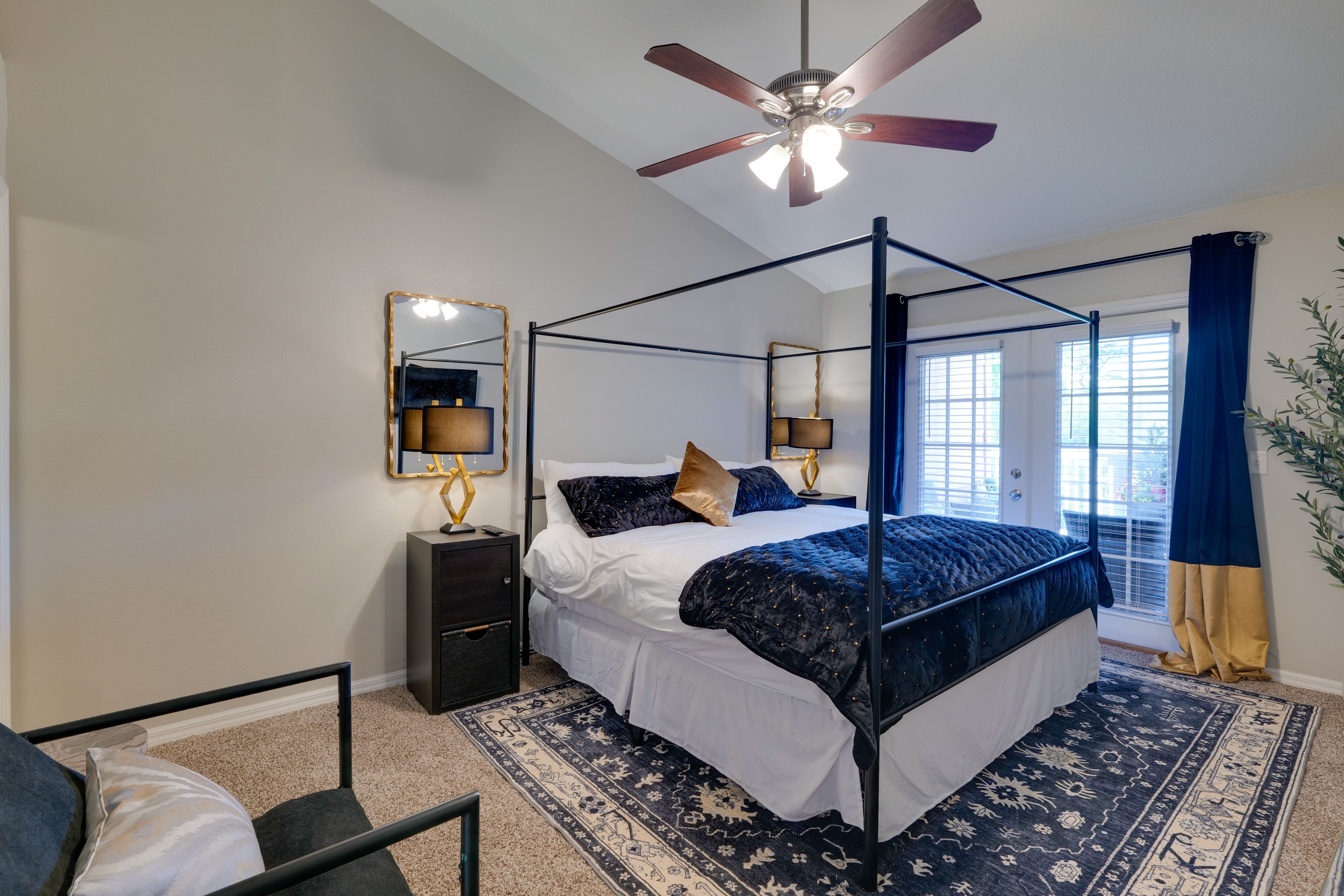 Bedroom Suite 2 | King Bed | En-Suite Bathroom | Deck Access