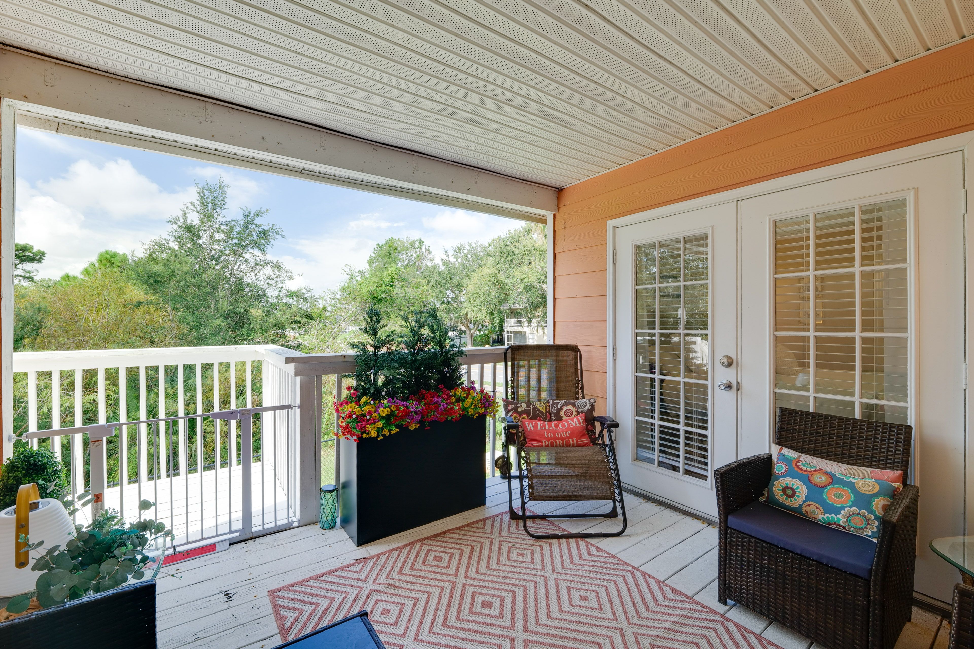 Deck | Lounge Furniture