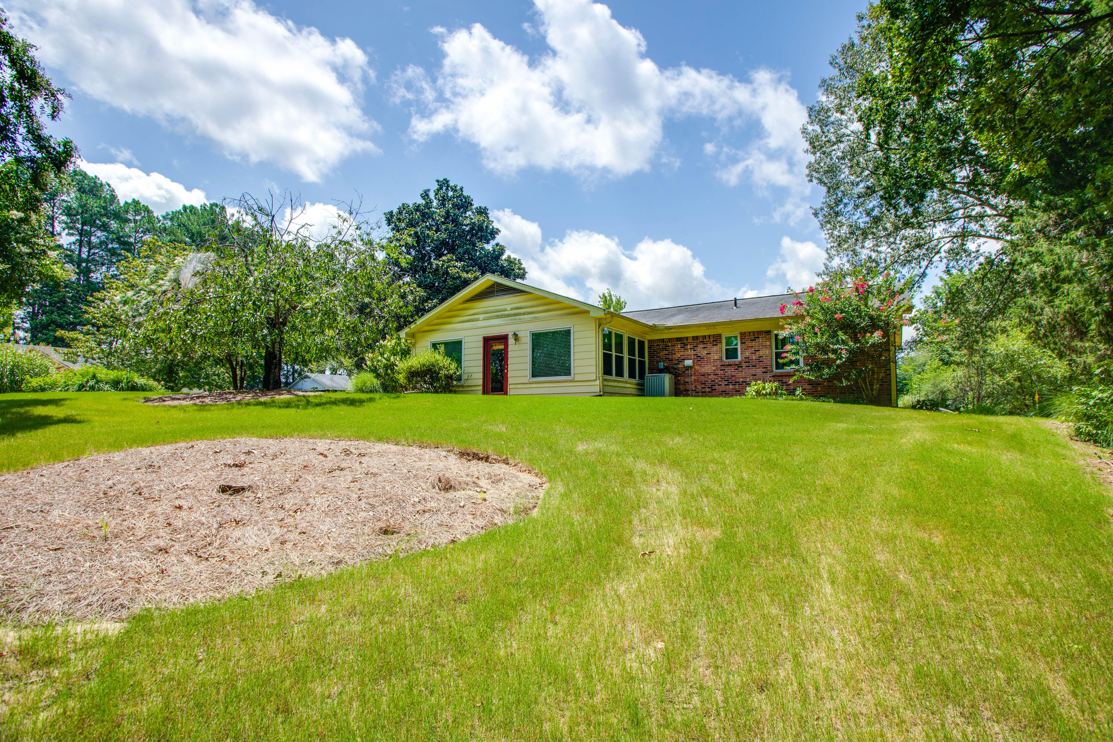 Back Exterior | Yard Space