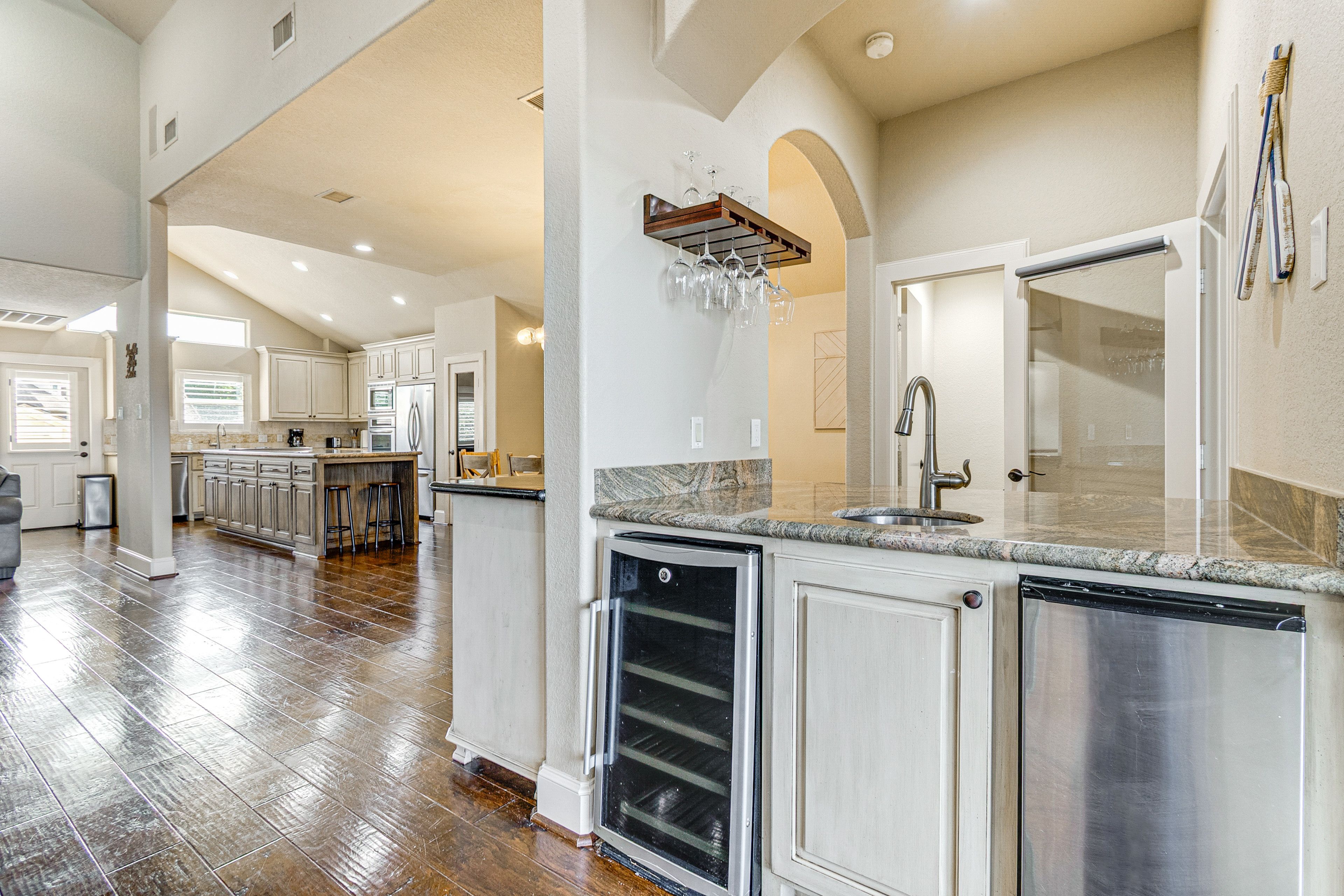 Wet Bar | Upper Floor
