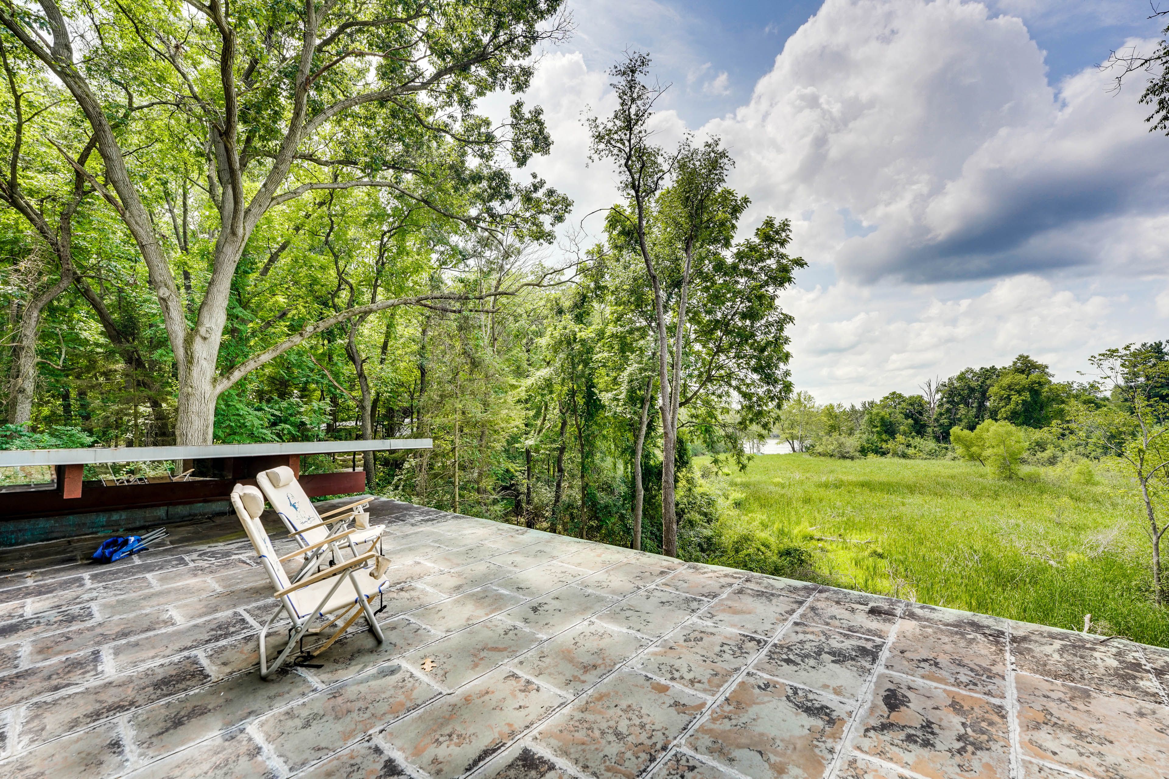 Rooftop Deck | Seating | Lake Views